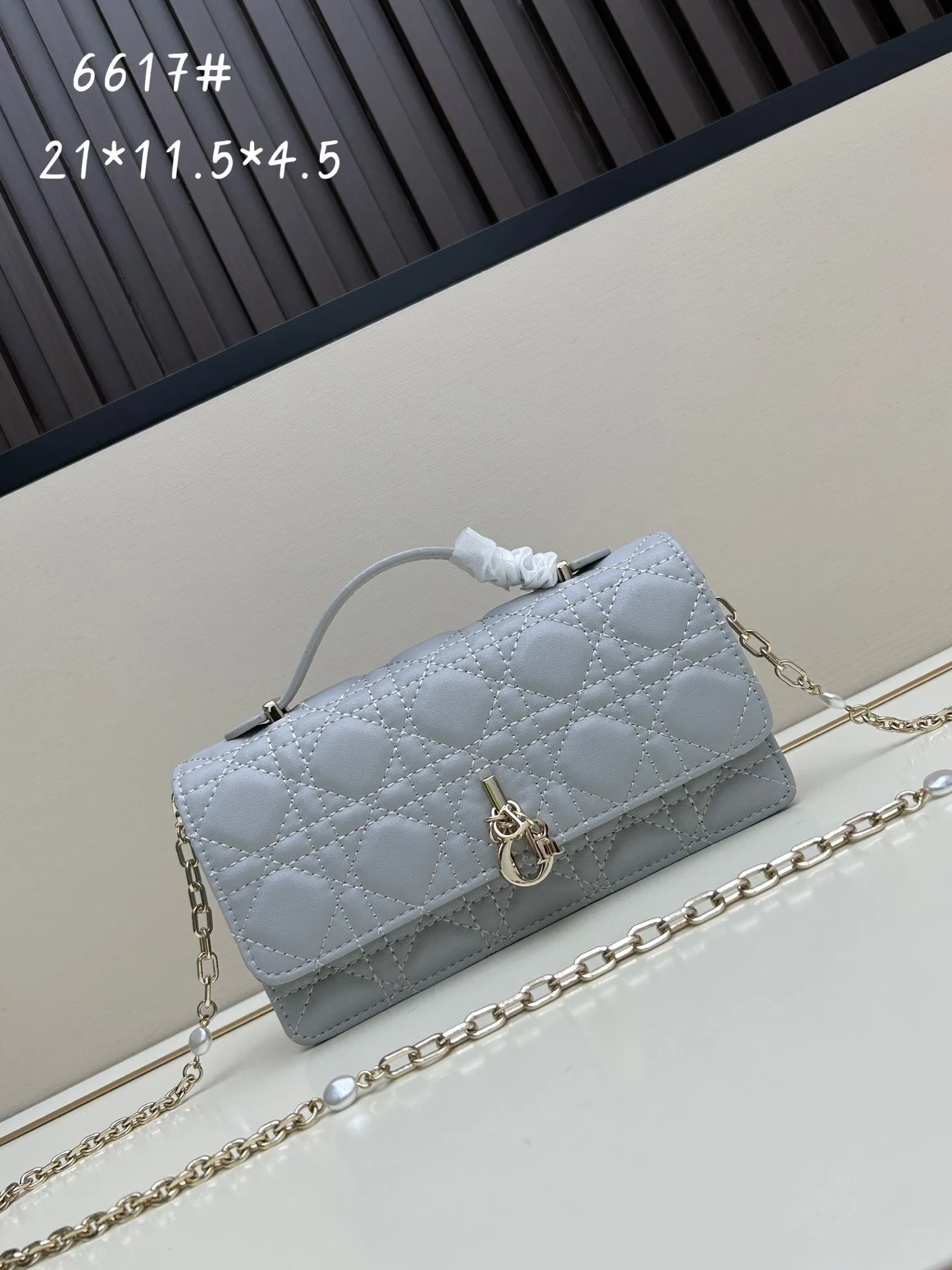 Dior Lady 漆皮 鏈條包 精致鏈條款