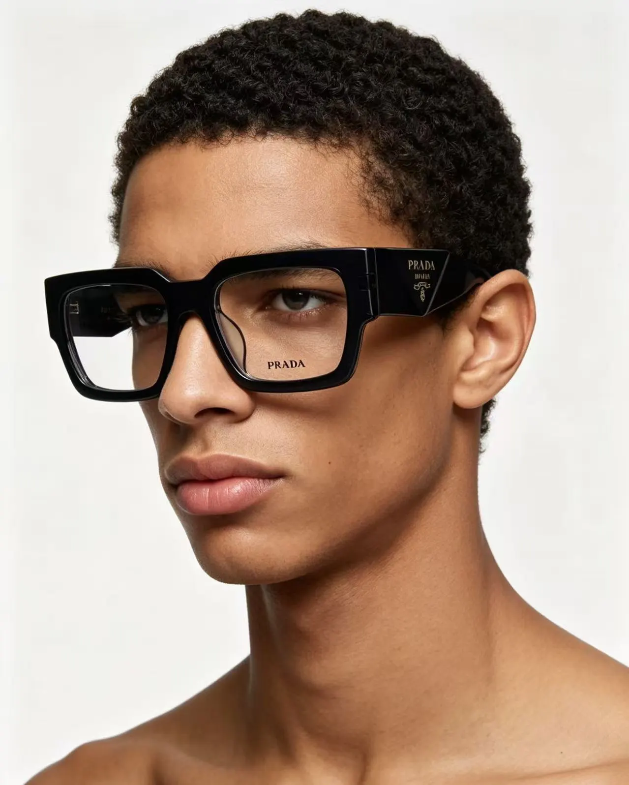 PRADA PR B17S 太阳眼镜 時尚遮阳款
