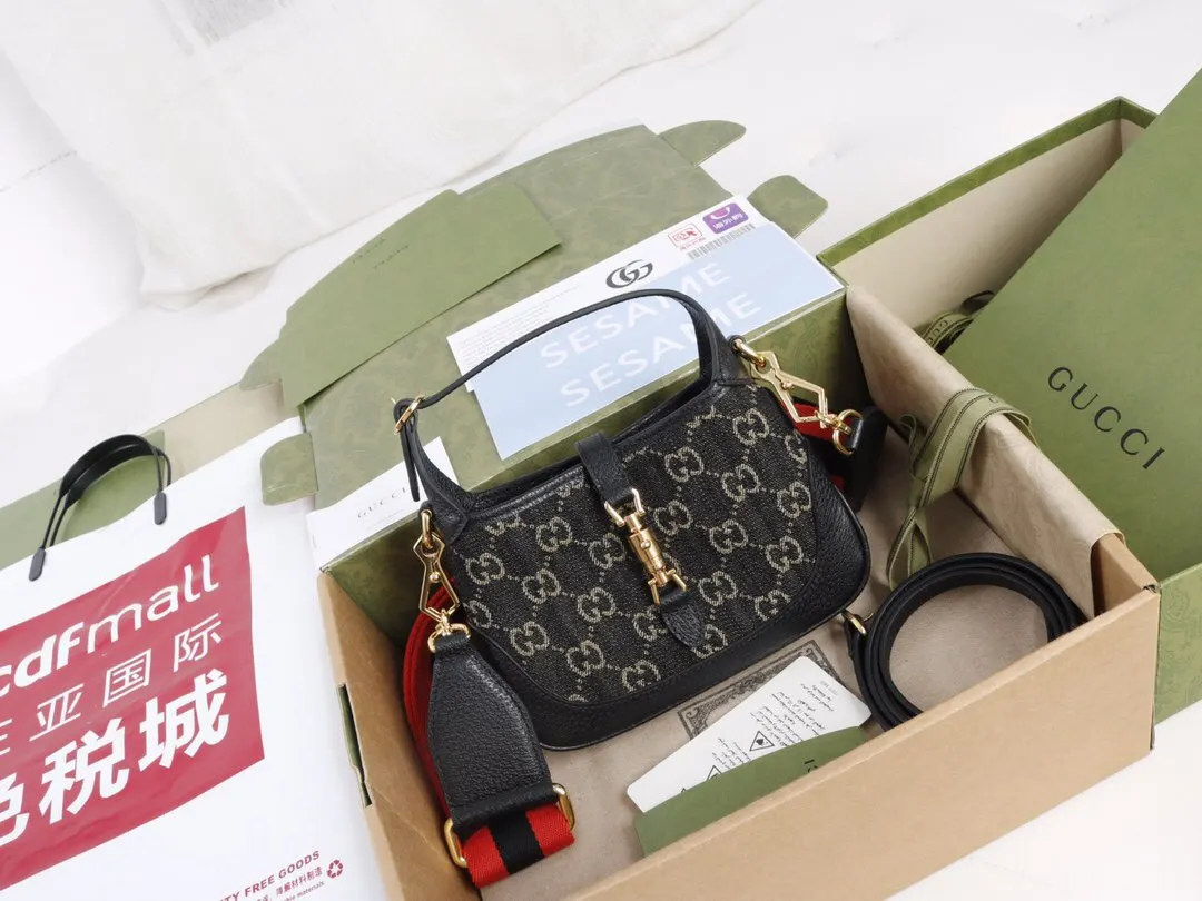Jackie 黑色 金色 牛皮 托特包 大容量托特款