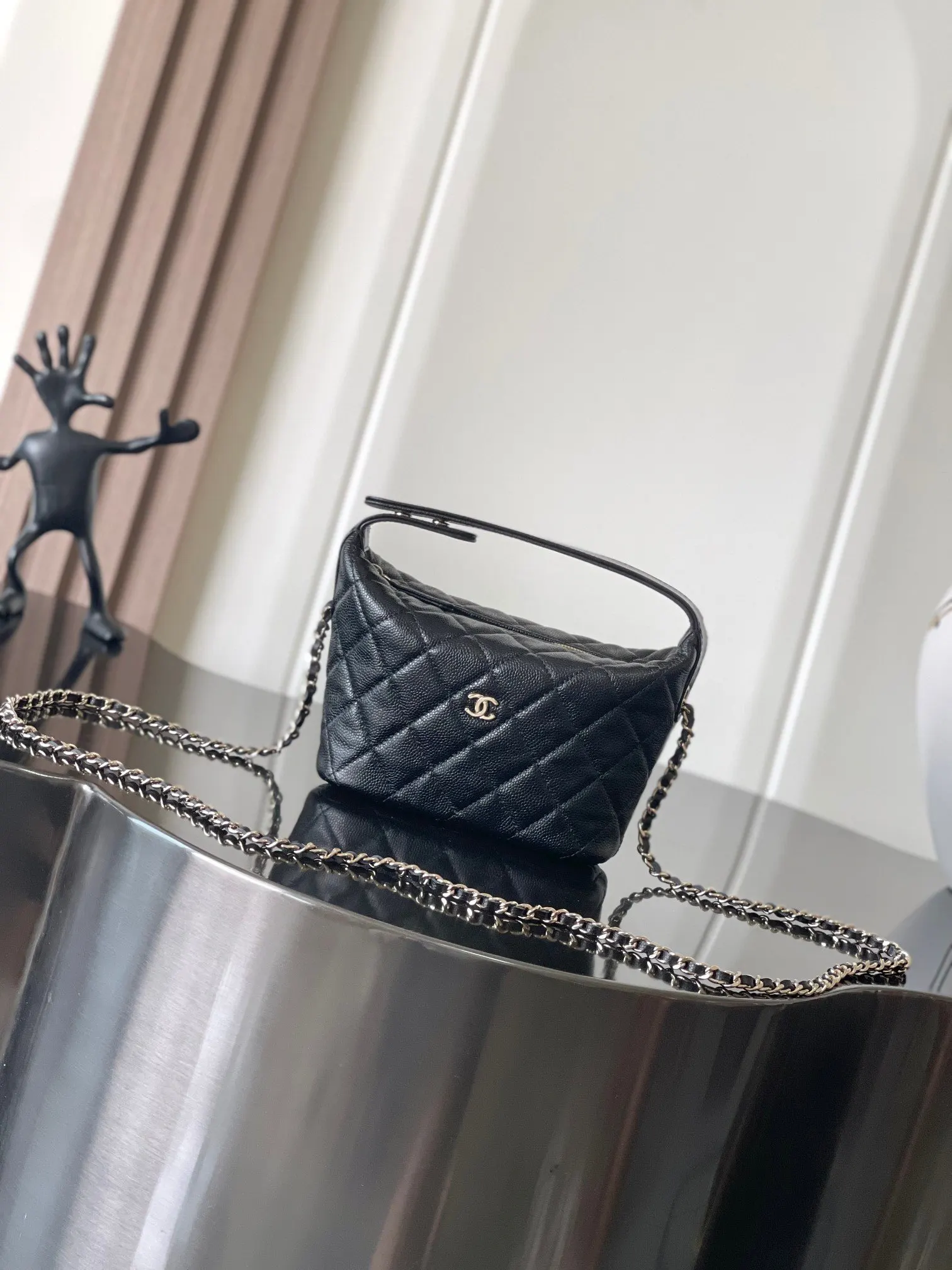CHANEL 魚子醬牛皮19 Bag鏈條包 單肩斜挎