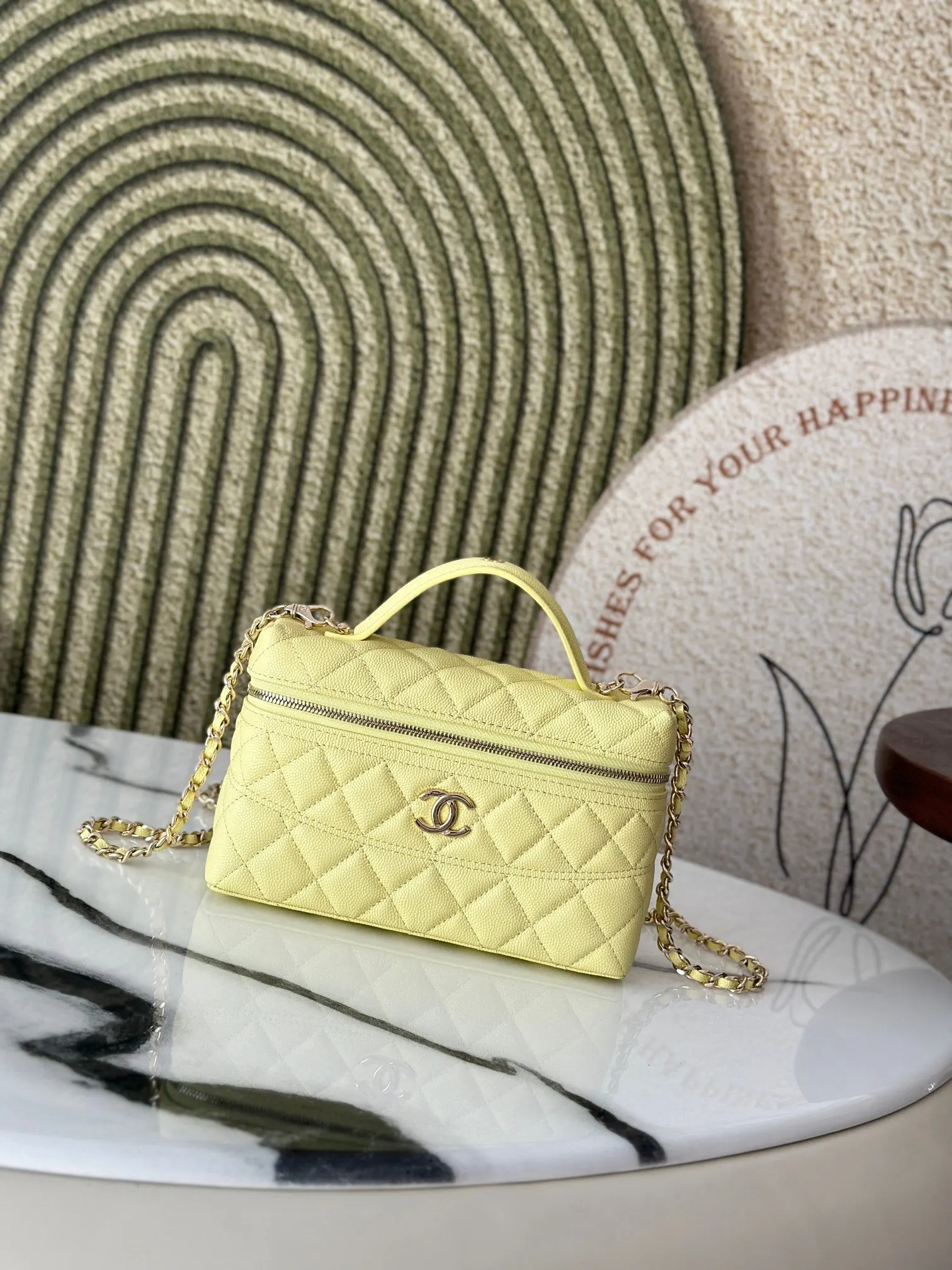 Yellow Gold Chain Bag Leather