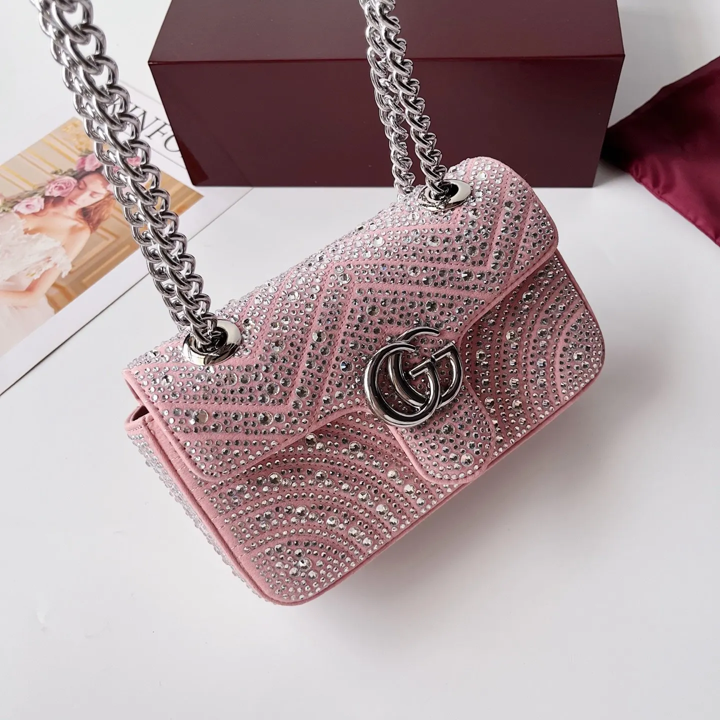 Gucci Marmont 絎縫皮革鏈條包 單肩斜挎款