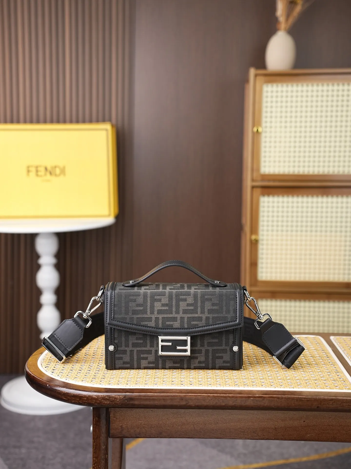 Top Handle Bag Commuter Leather