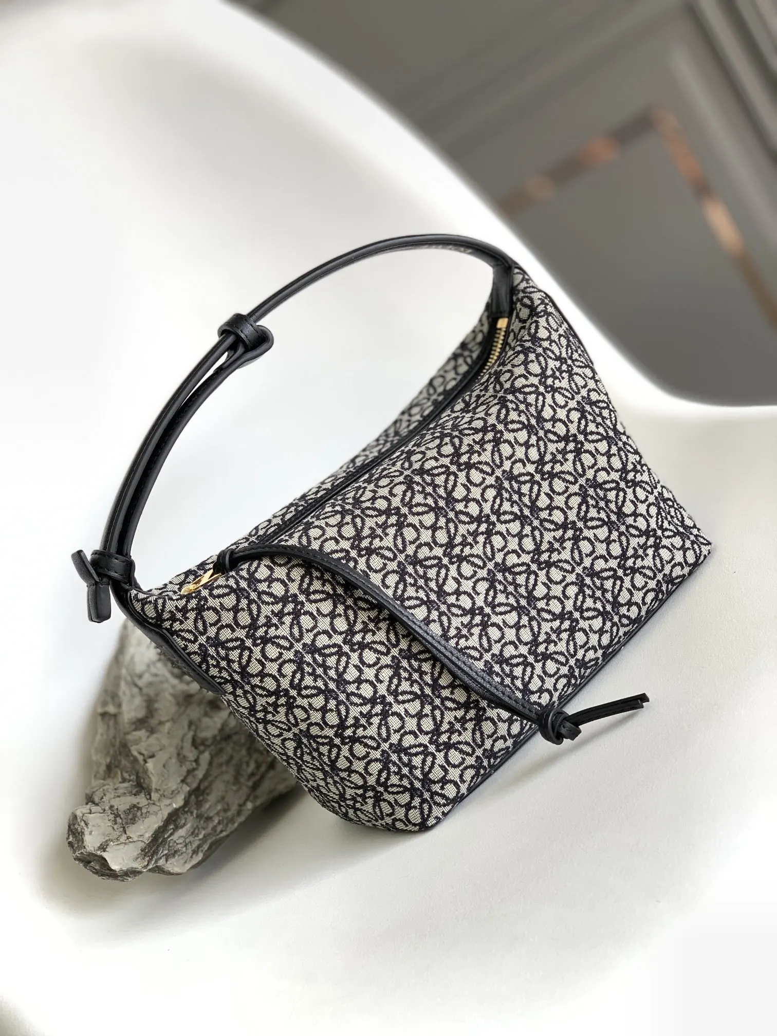 Hobo Shoulder Bag Vintage Leather