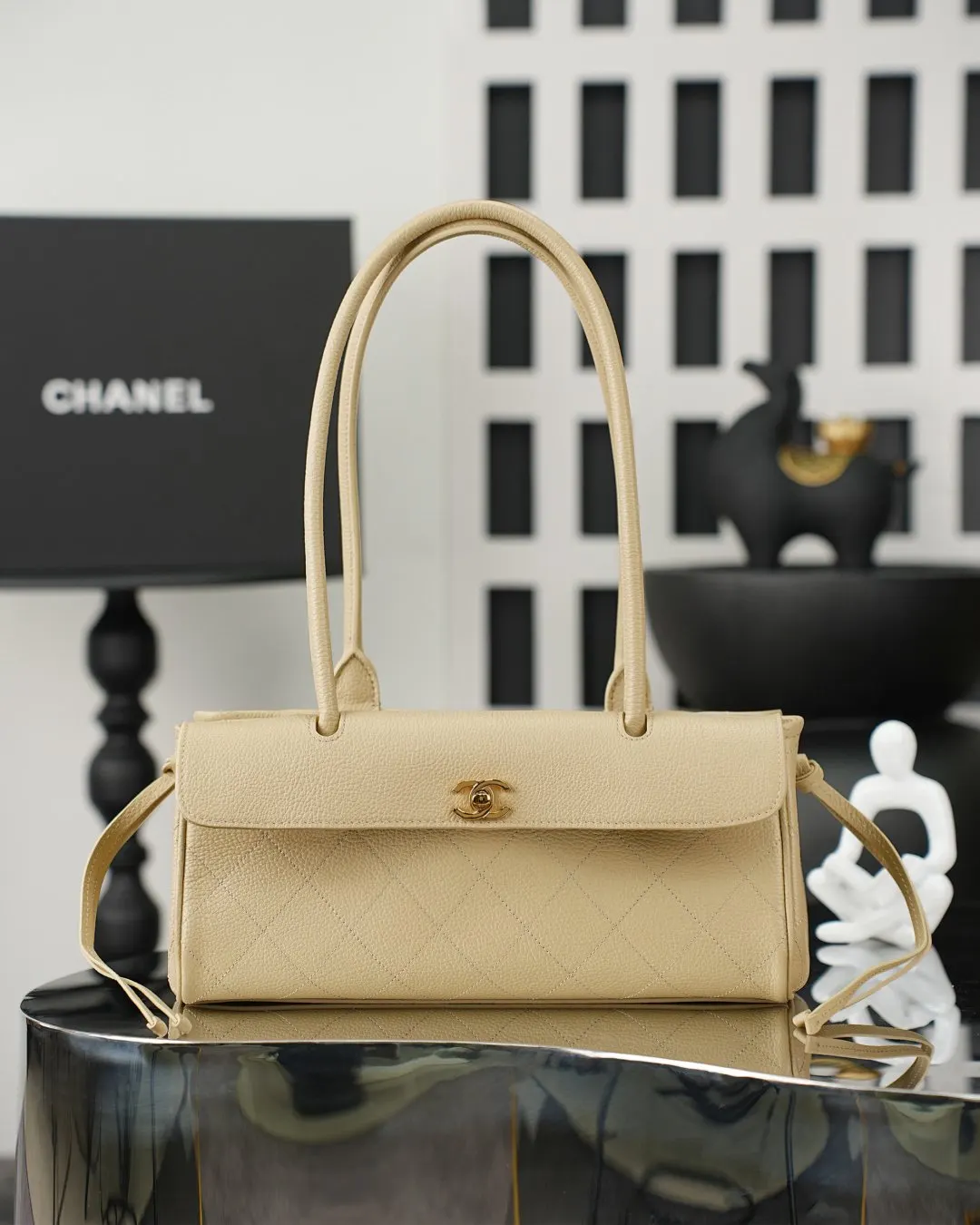 CHANEL 白色 藍色 小牛皮 腋下包 復古腋下背款