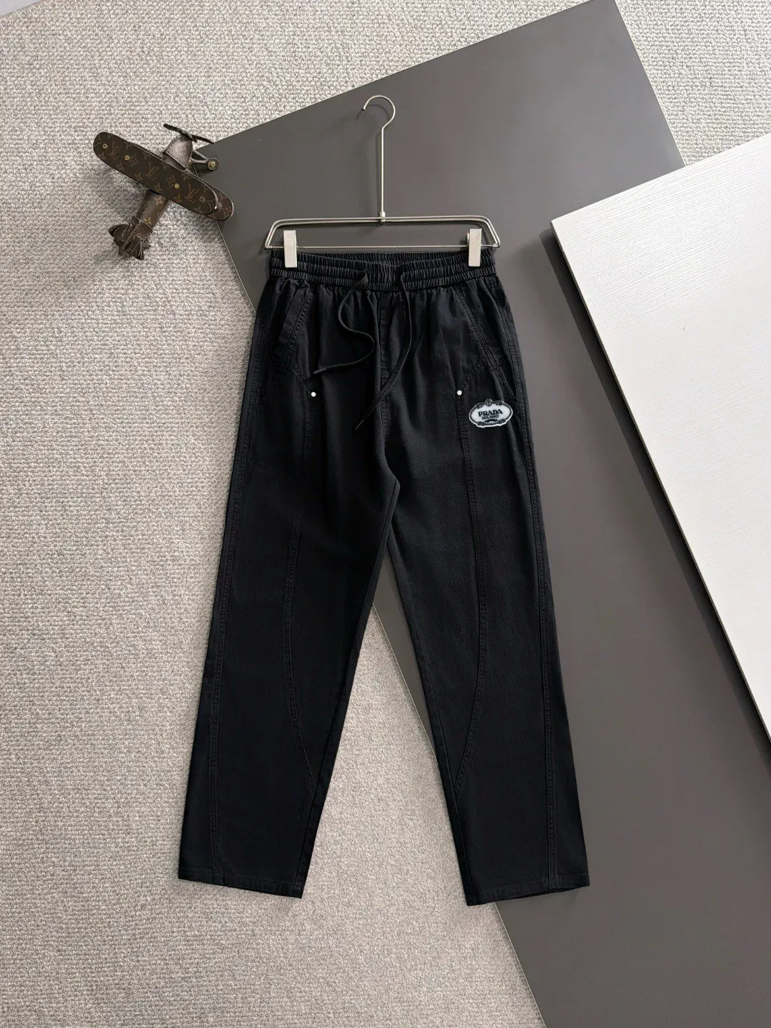 PRADA 2026春夏 長褲 宽松休閒款
