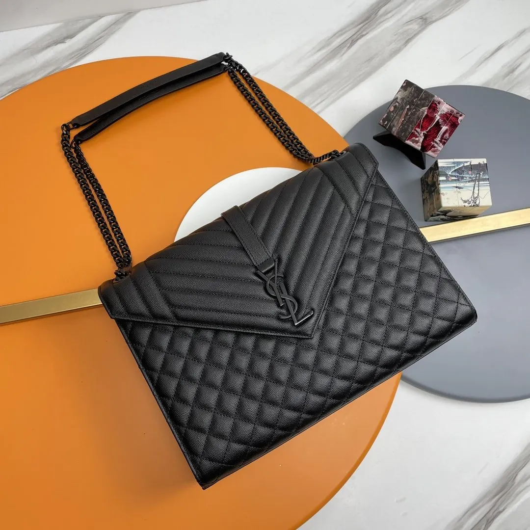 Chain Bag Leather