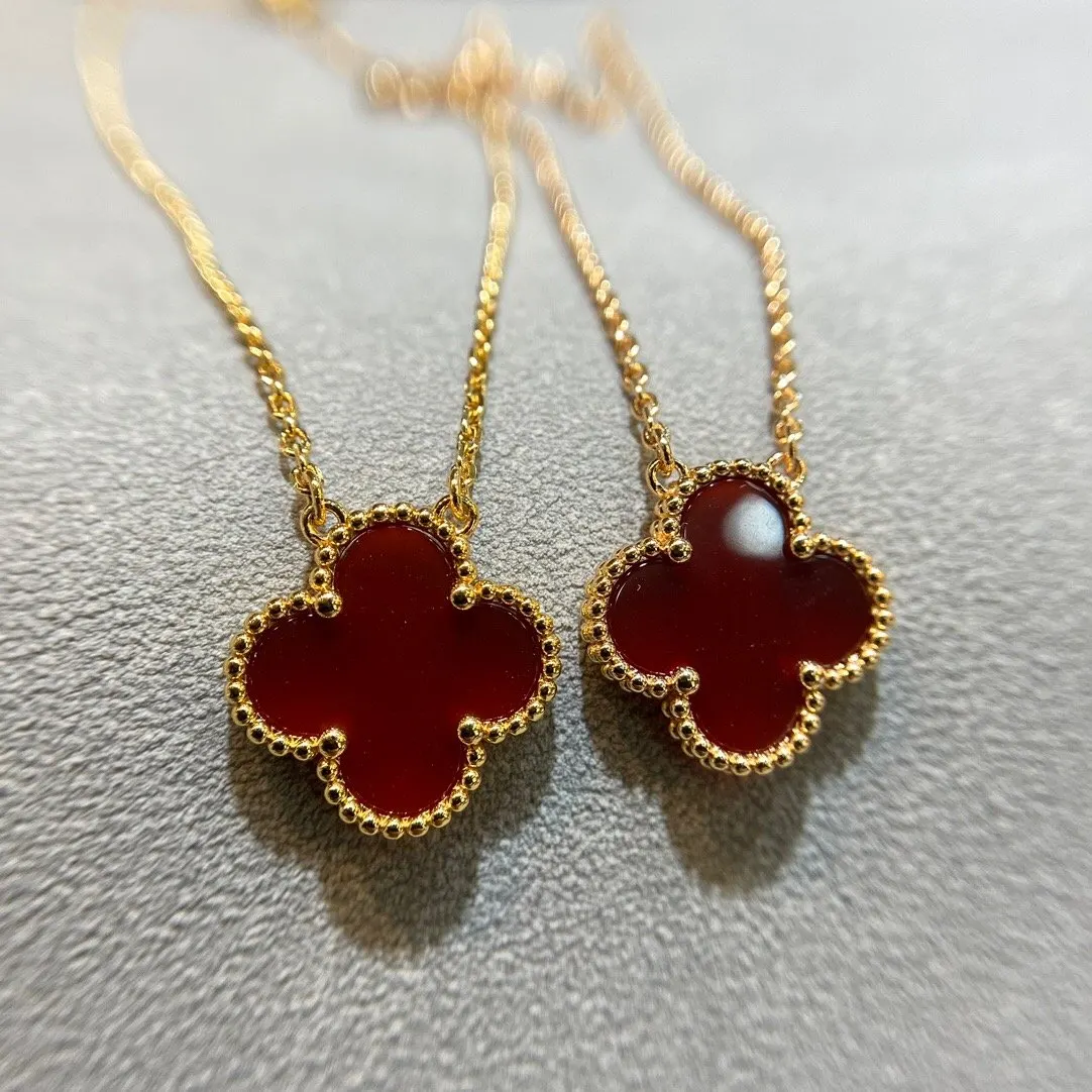 Van Cleef 四叶草 项链 精致锁骨链款 款2