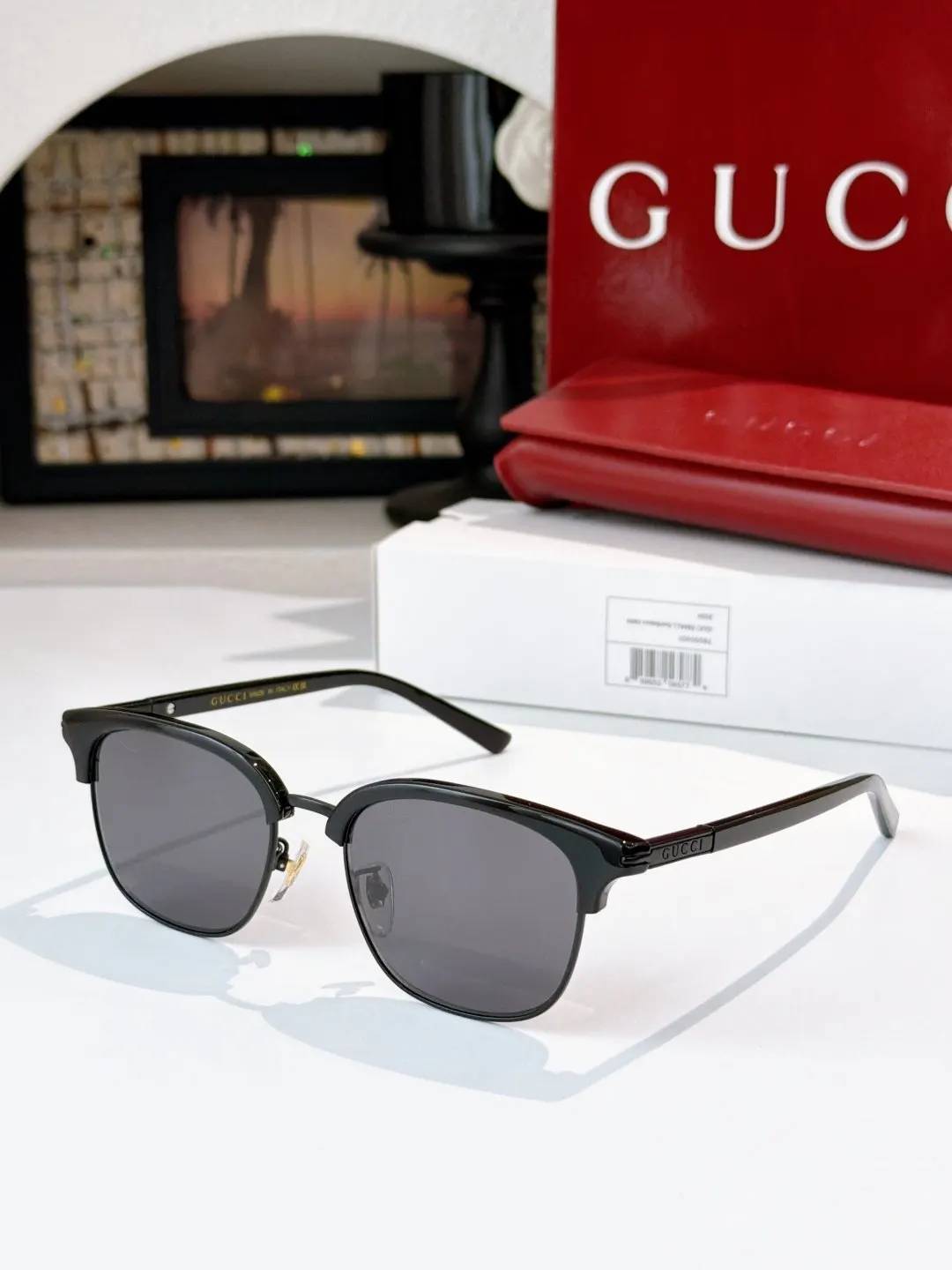 Gucci Fashion Item