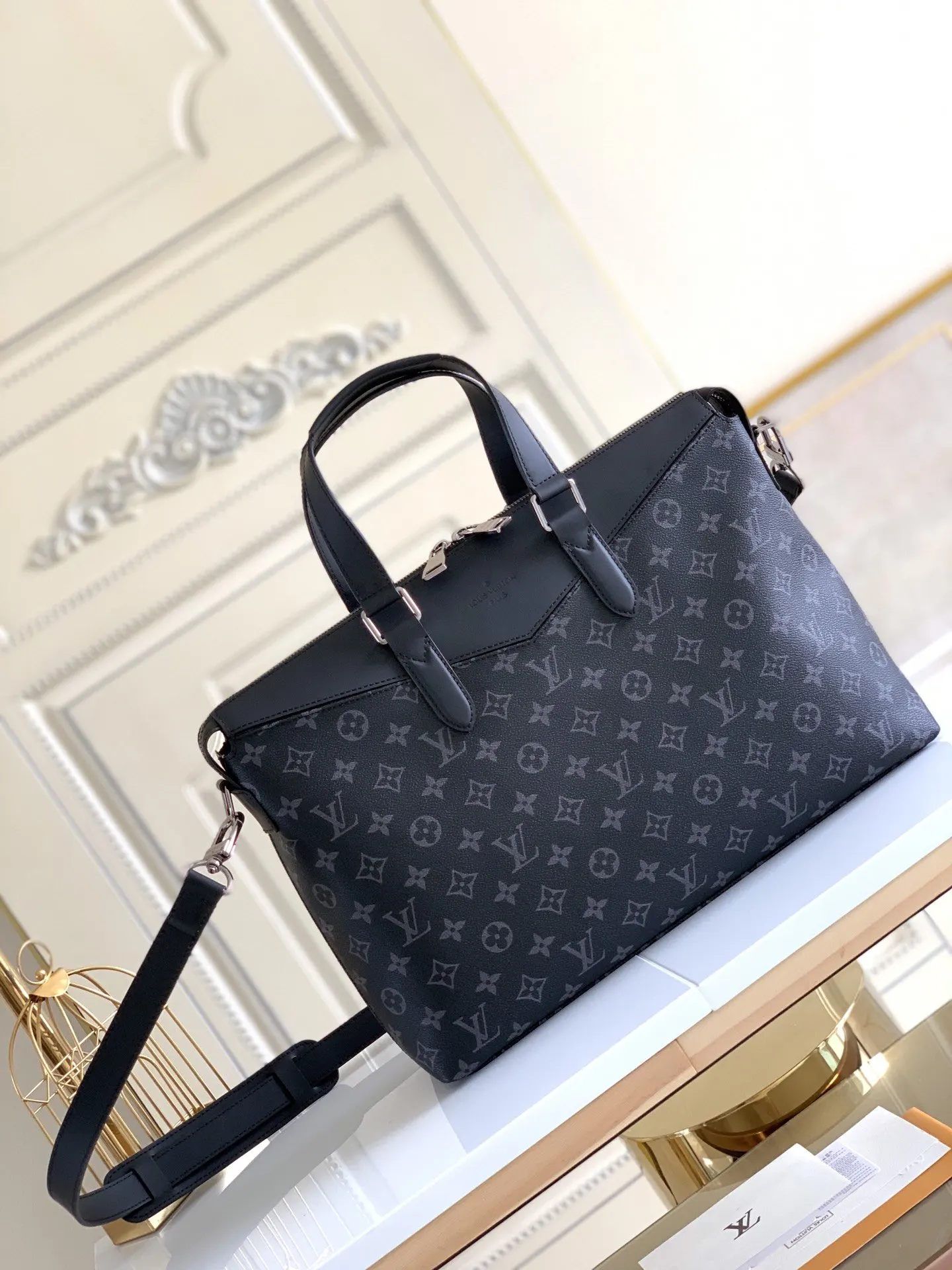 LV Black Monogram Style