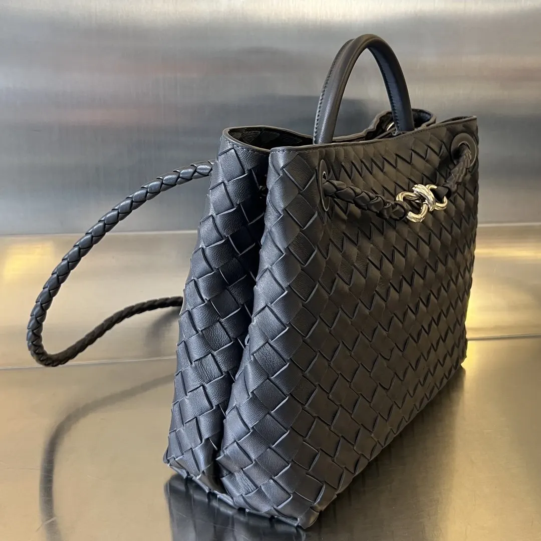Bottega Veneta 金色 羊皮 斜背包 輕便斜挎款