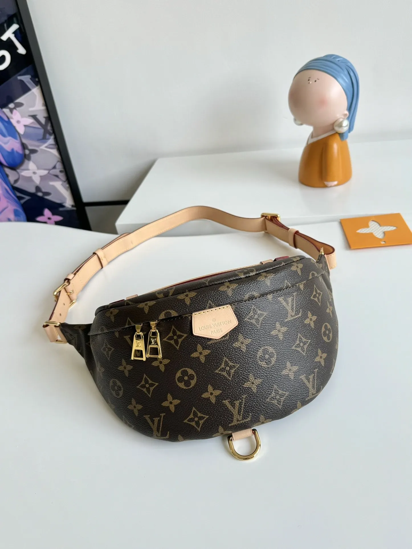 LV 帆布 『 』 BU AG腰包 实 休閒腰包款