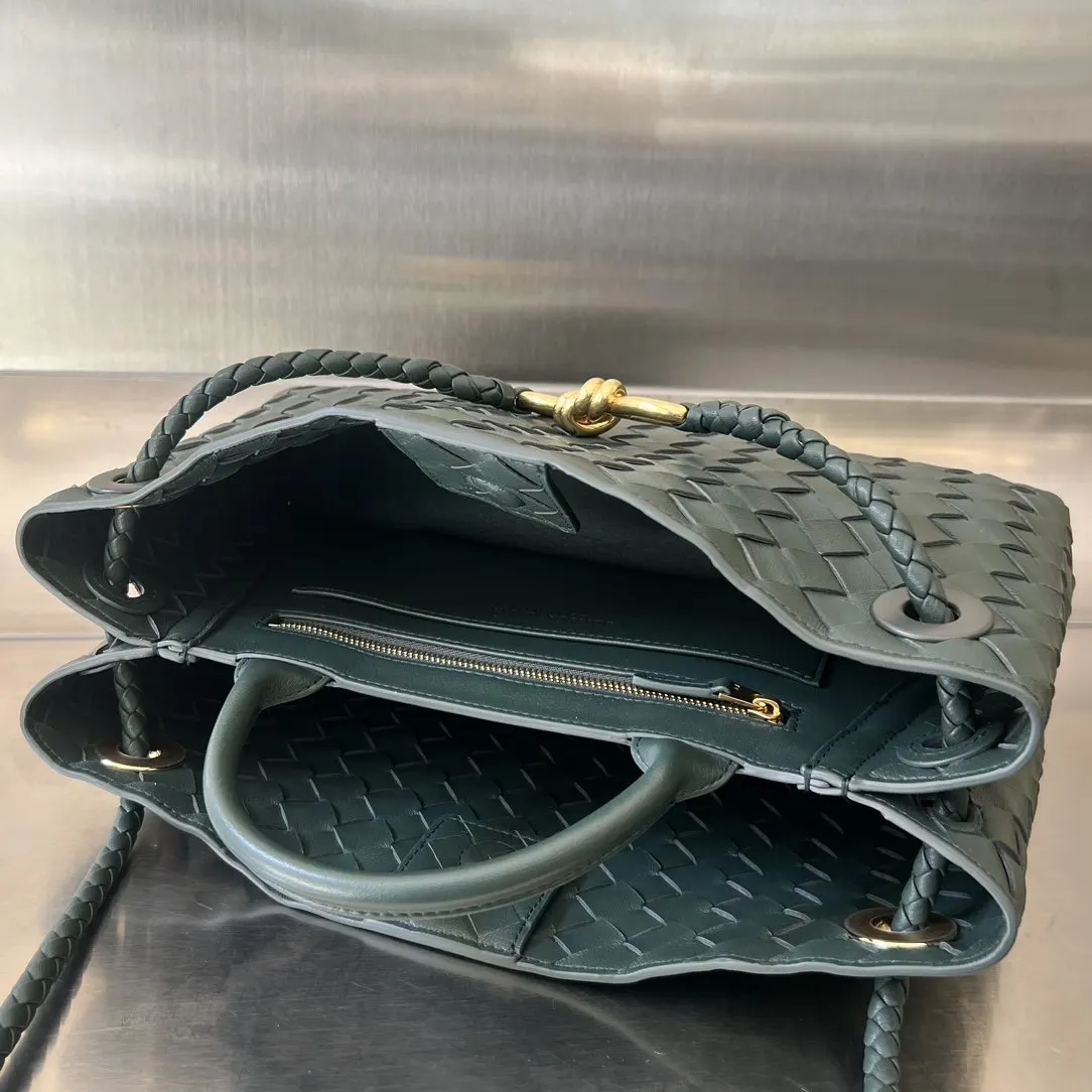 Bottega Veneta 金色 羊皮 斜挎包 轻便斜挎款