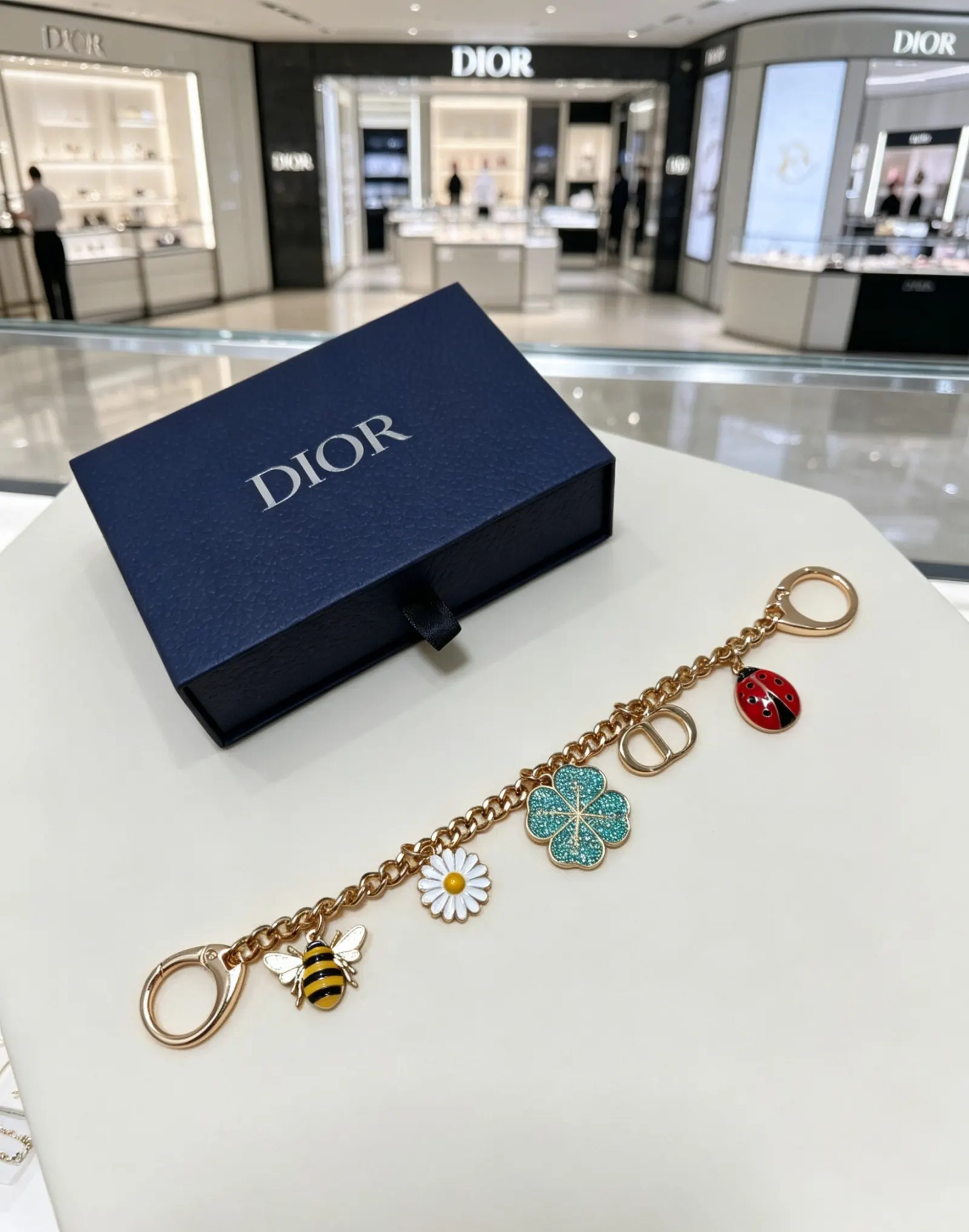 Dior Lady Dior 褲裝 精緻穿搭款