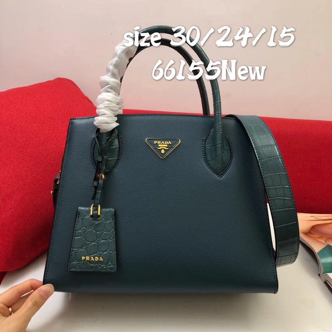PRADA 鳄鱼皮 牛皮 手提包 日常通勤款