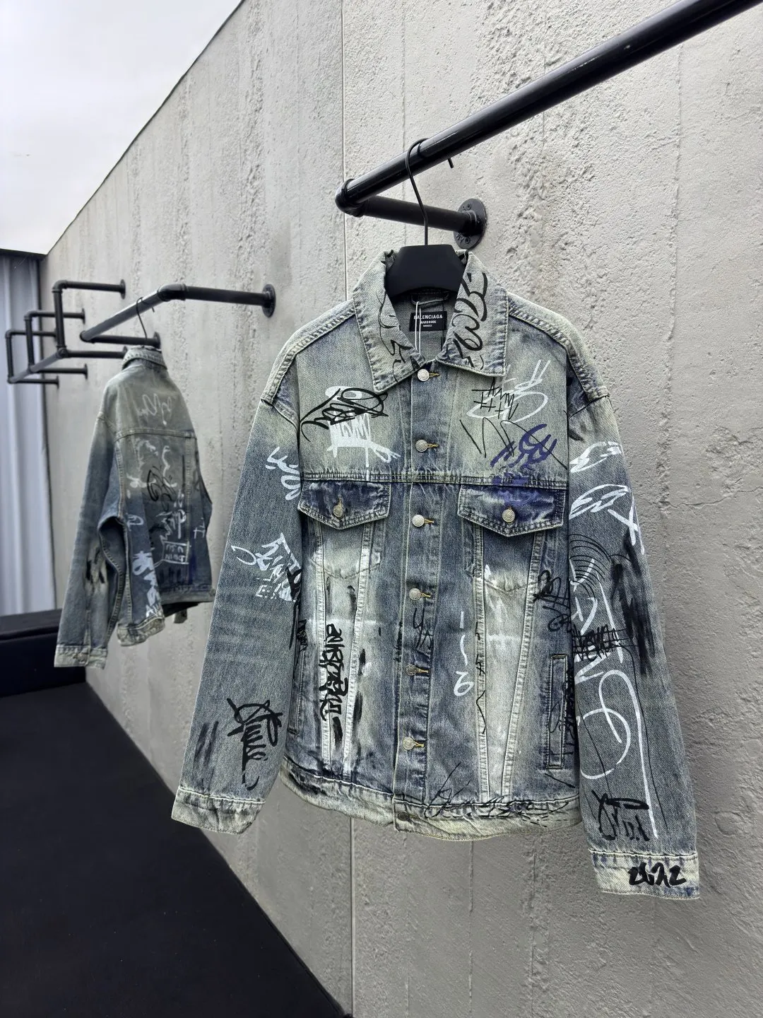 Balenciaga 牛仔 Logo 外套 宽松休閒款