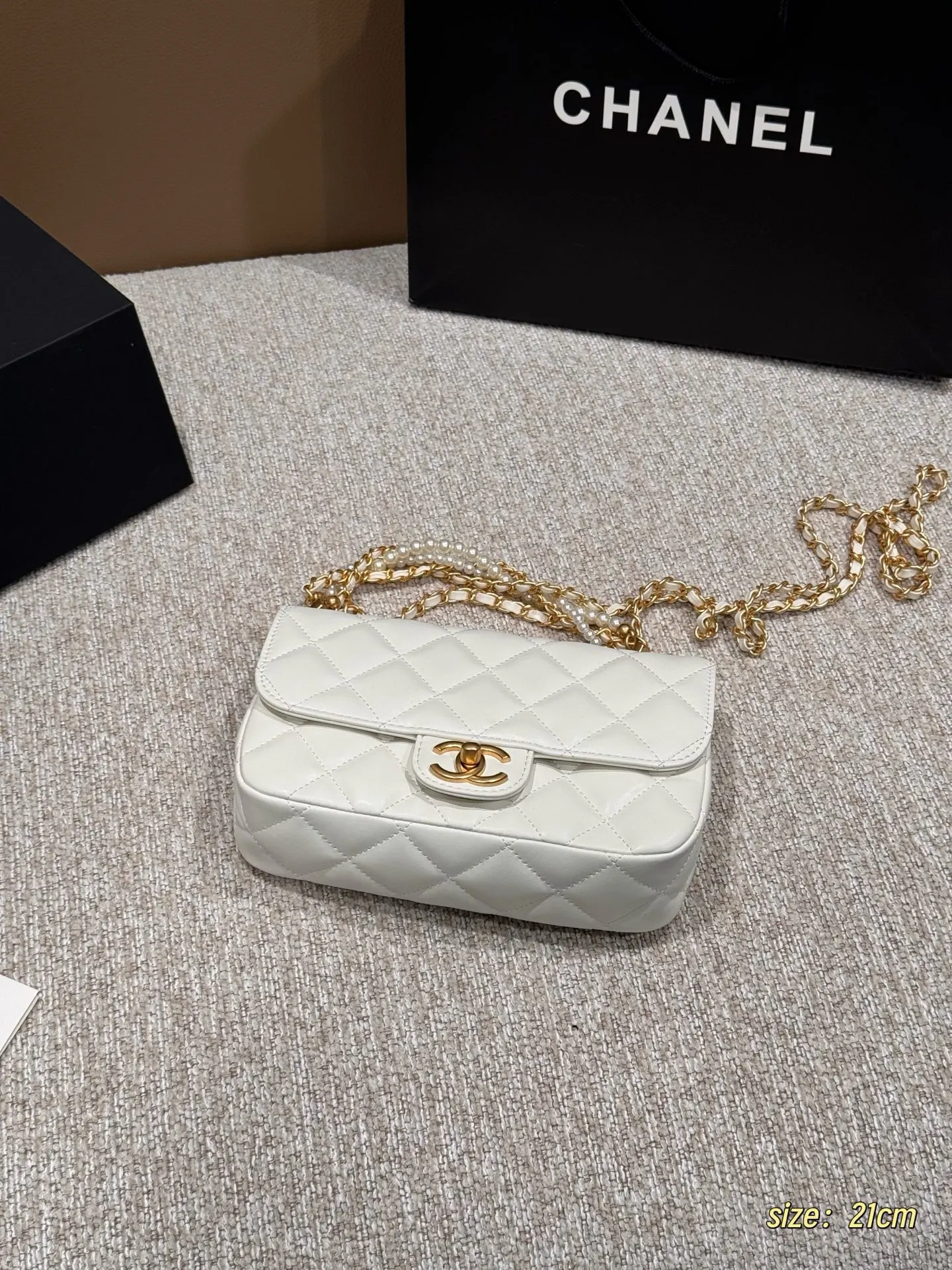 金色 羊皮 编织珍珠鏈條 手提 單肩 斜挎都OK 通勤约会都能 鏈條包 精致鏈條款