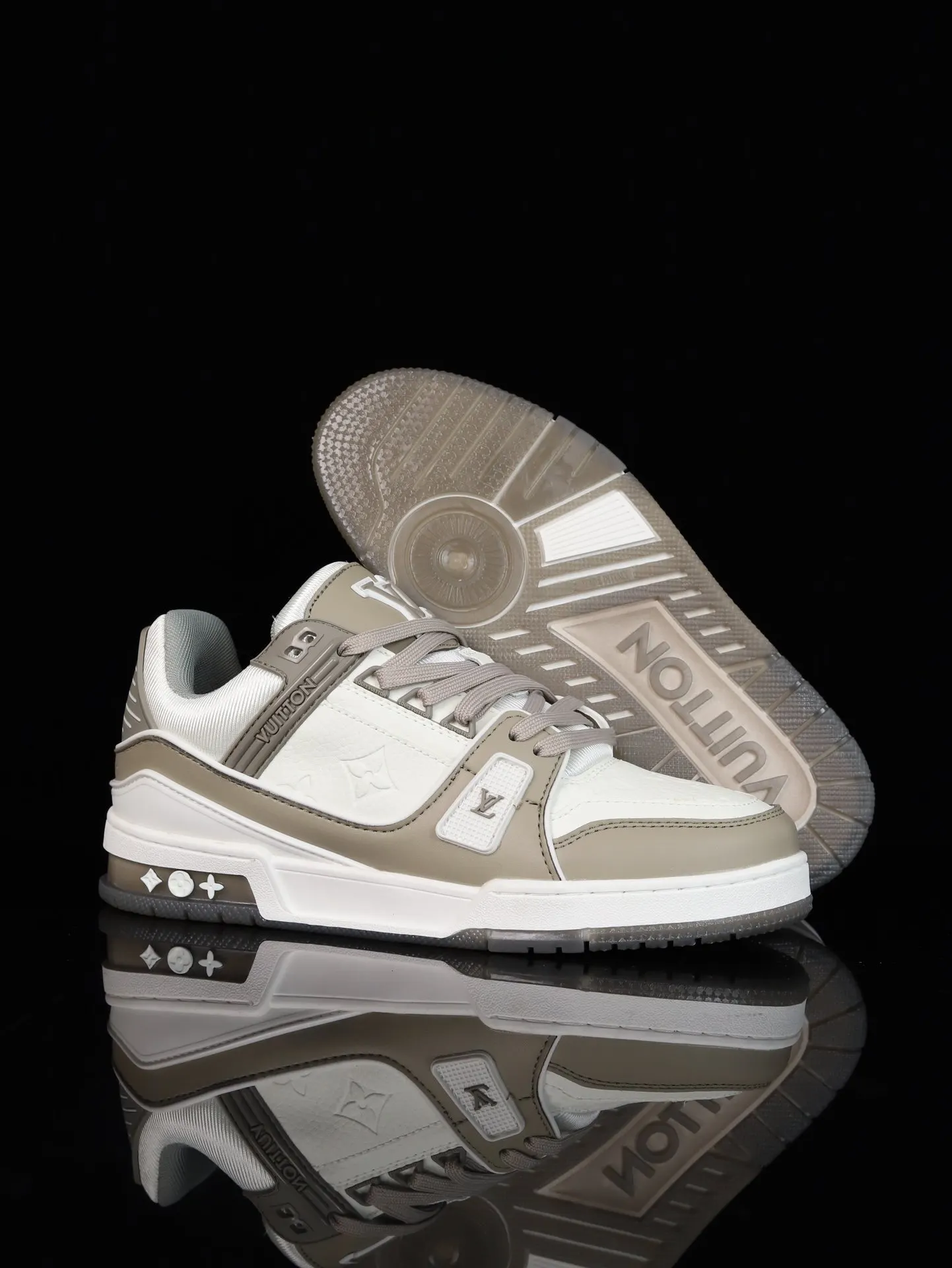 LV Sneakers Casual Versatile