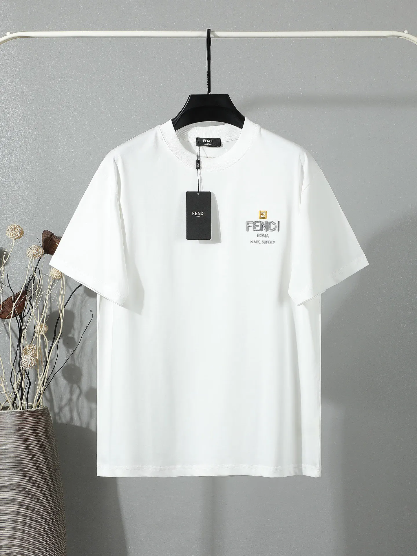 Fendi 2026春夏 Logo 刺绣 短袖T恤 日常百搭款 款3