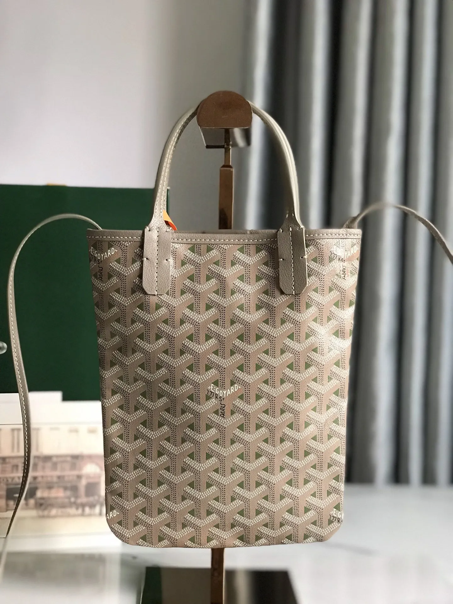Goyard Crossbody Bag Lightweight Leather