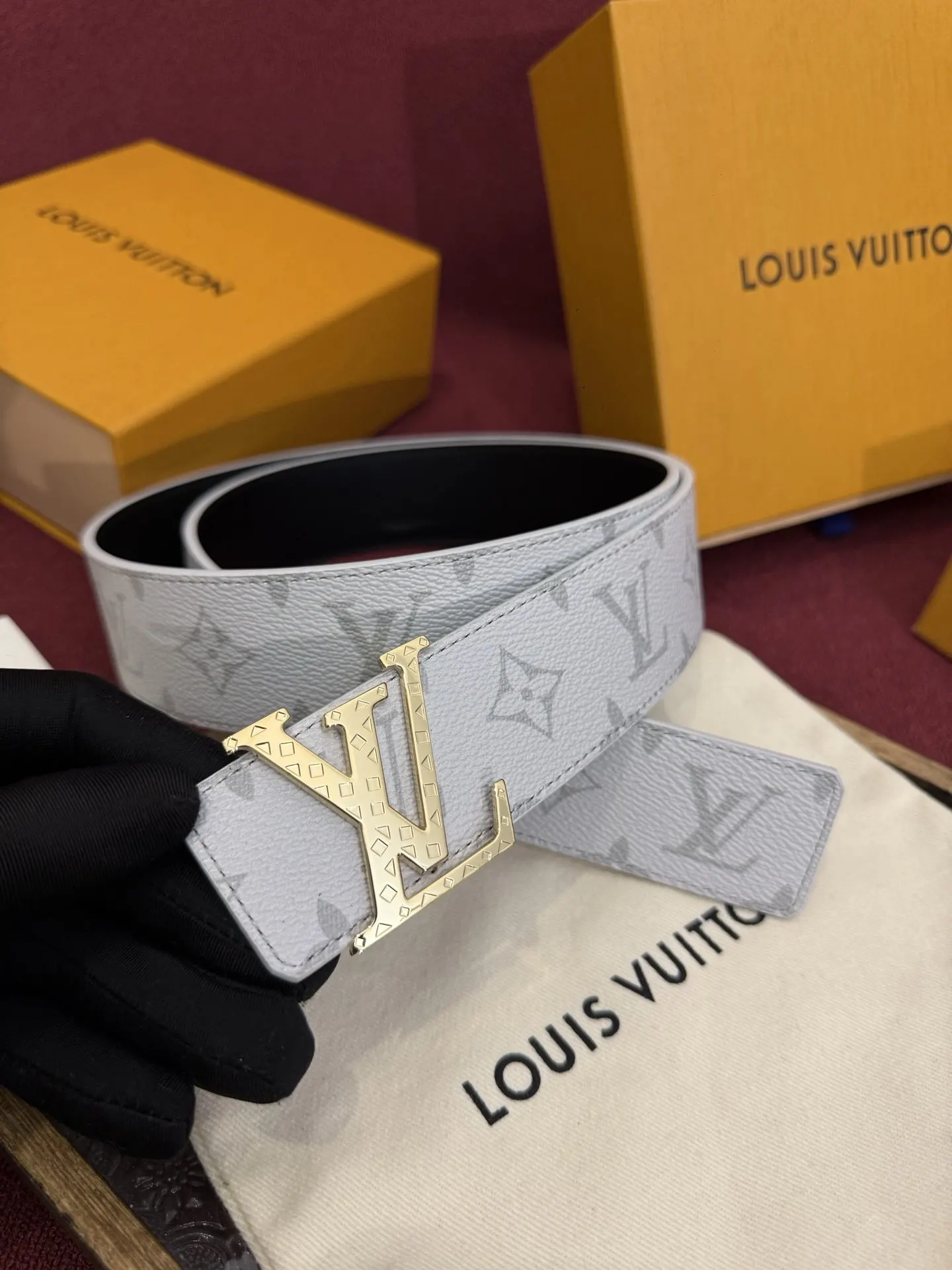 LV 綠色 雙面腰帶 商務休閒款