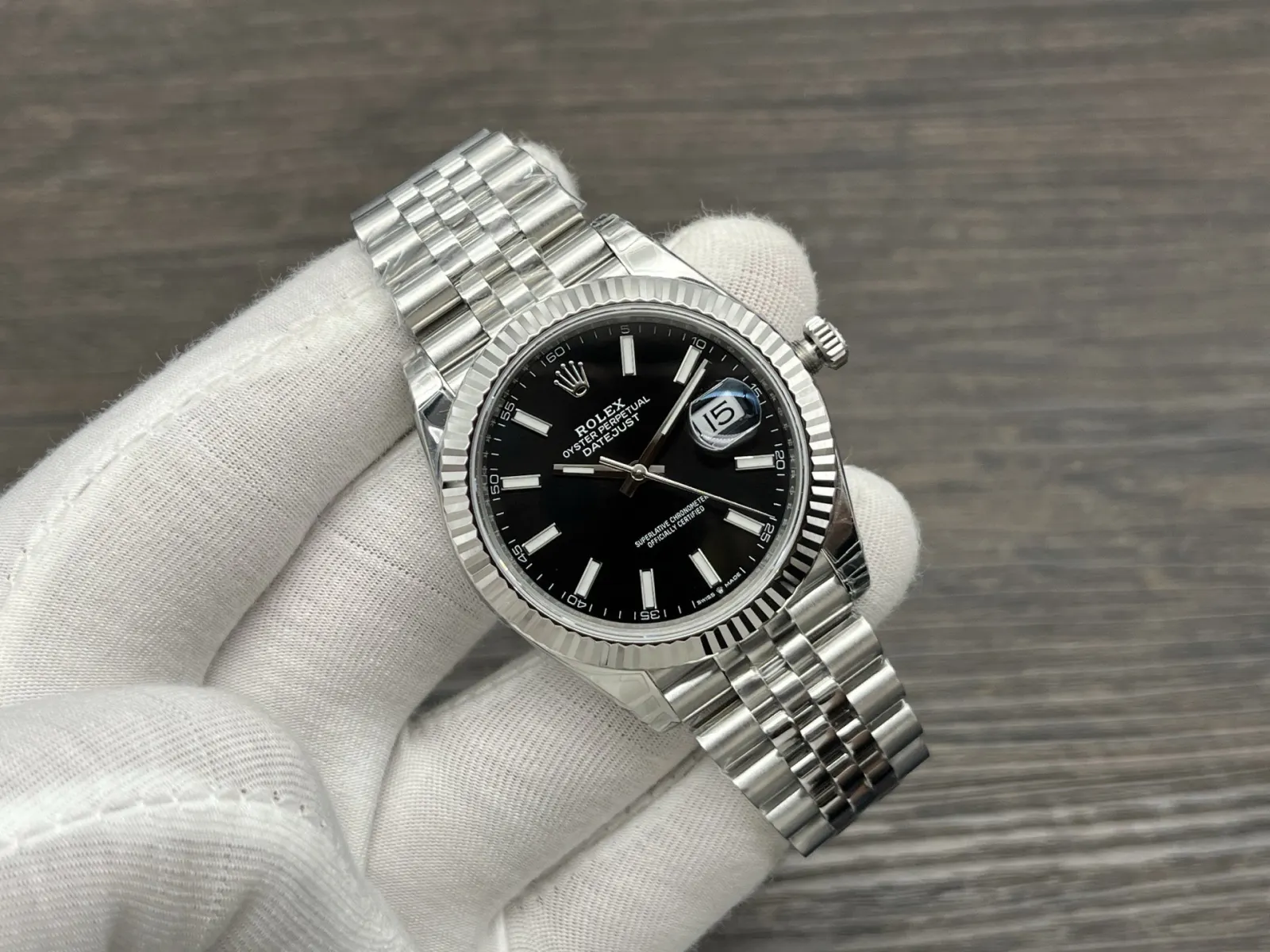 Rolex VS 墙裂推薦 VS潜心研制的 手錶 經典腕表款