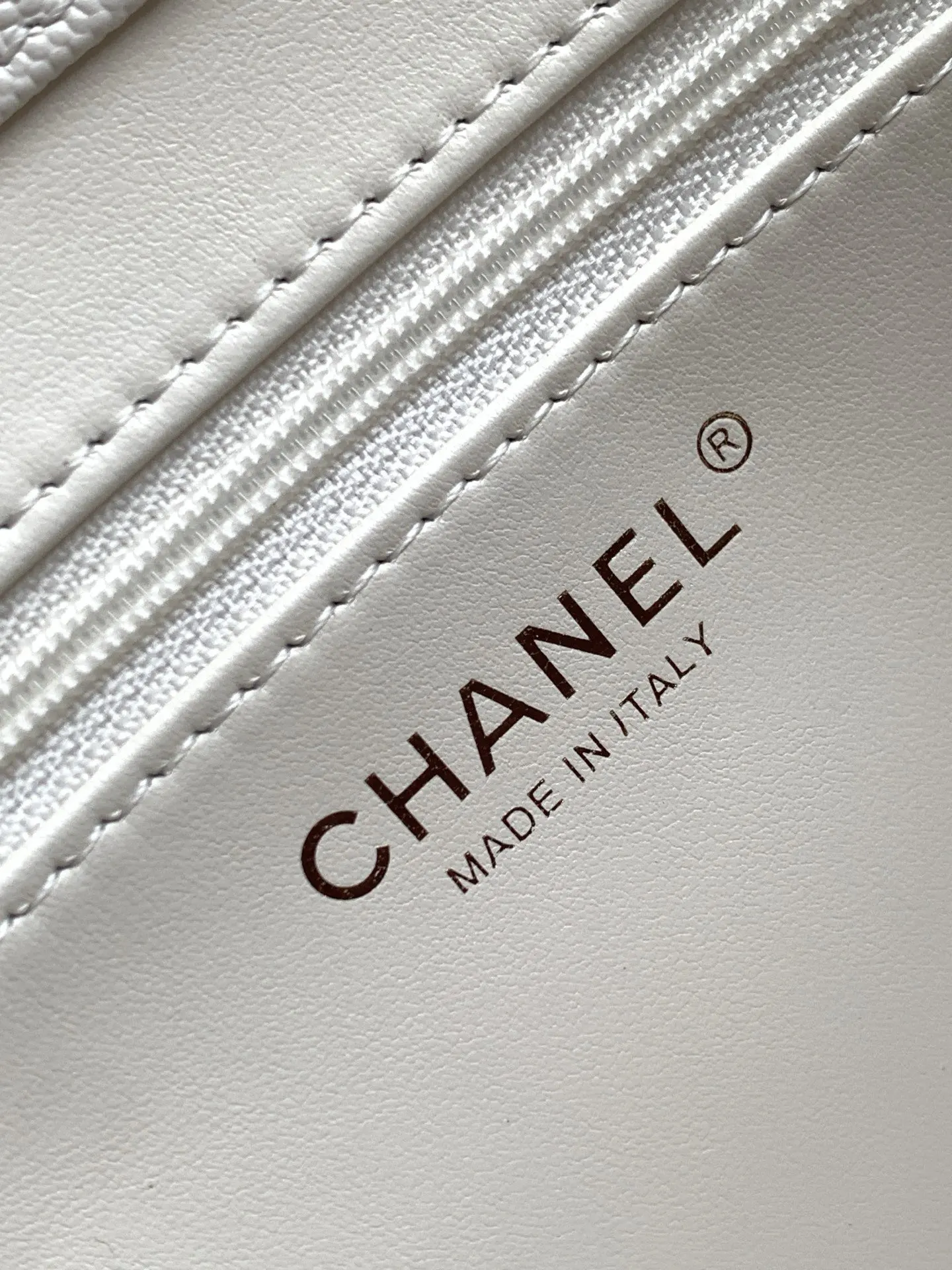 Crossbody Bag Lightweight Leather