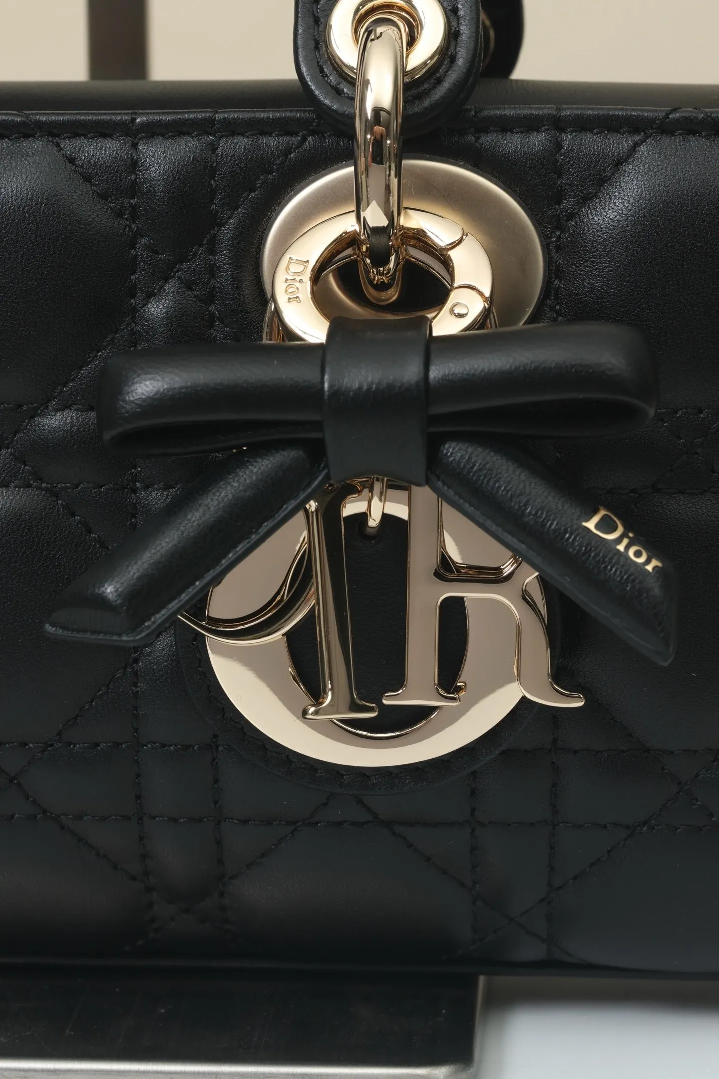 Black Gold Hobo Shoulder Bag Vintage