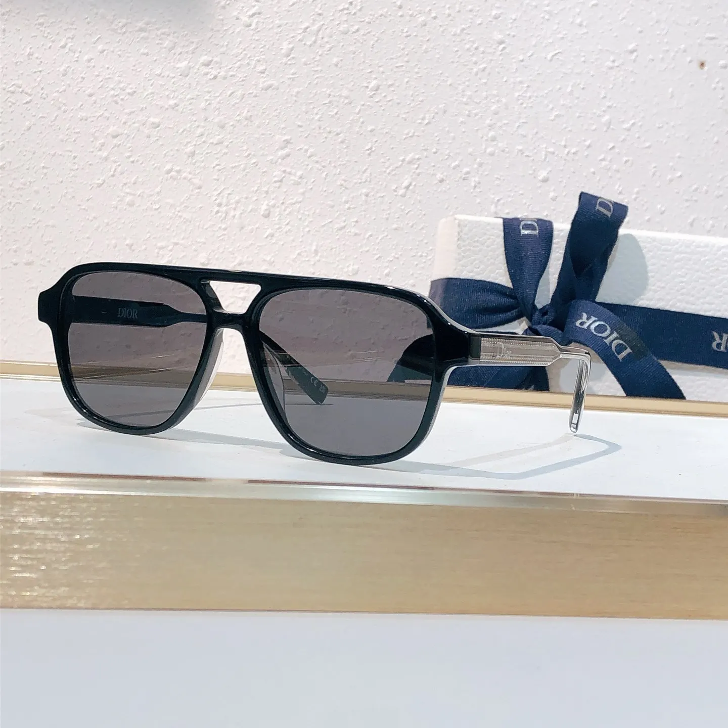 Dior 黑色方形太陽鏡 时尚遮陽款