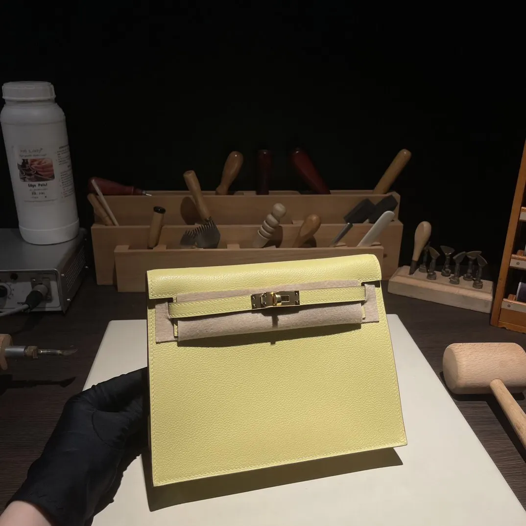 Hermes Kelly Danse Evercolor牛皮 斜背包 22cm 經典款