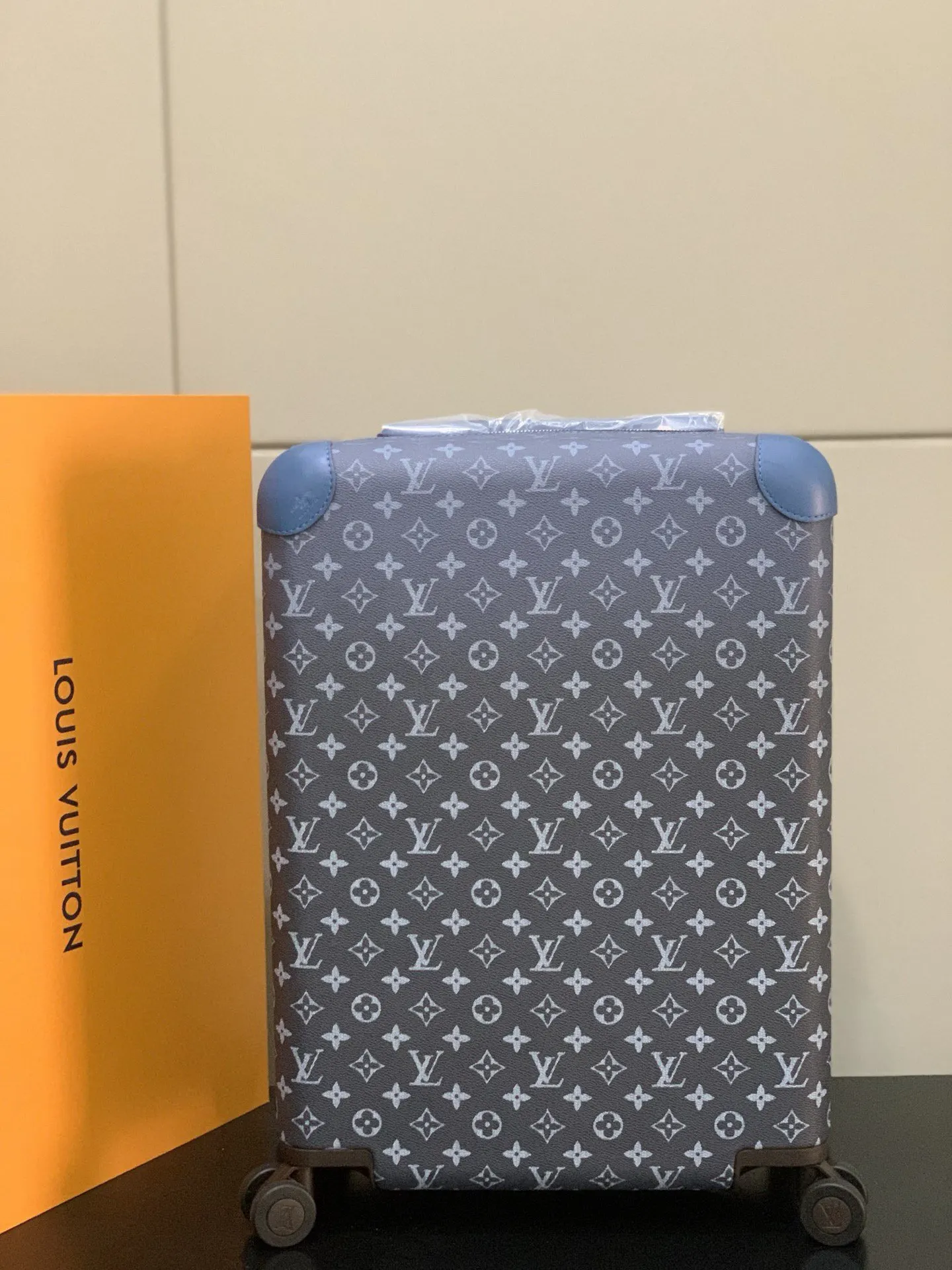 驴牌拉杆箱旅行箱 路易v 变色皮 海关锁 万向 行李箱 旅行拉杆款 輕便出行款