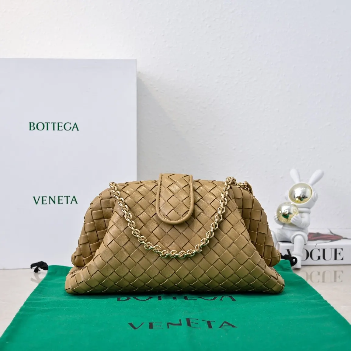 Bottega Veneta 羊皮 鏈條包 精致鏈條款