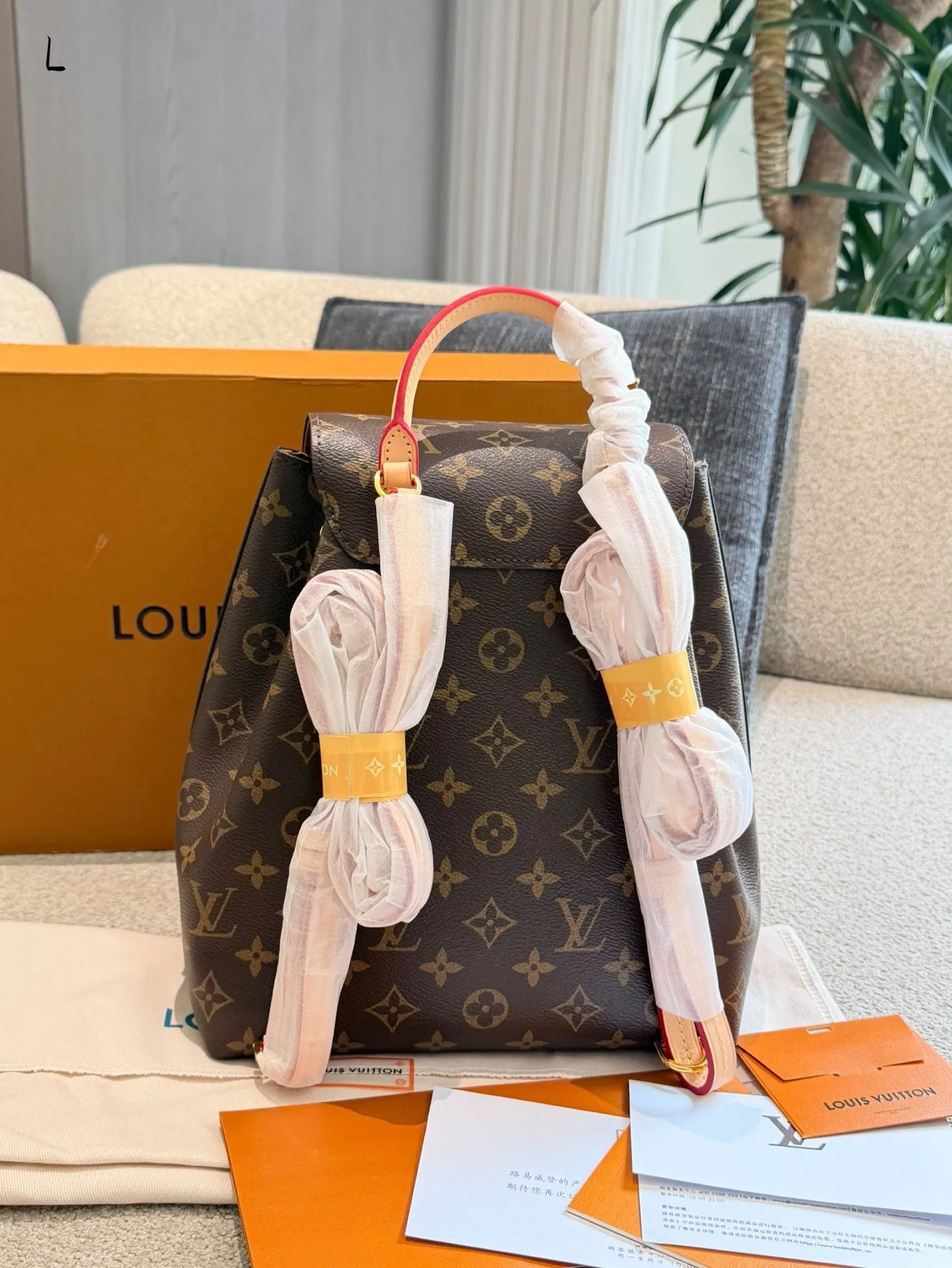 LV 老花 帆布 雙肩包 实用雙肩款