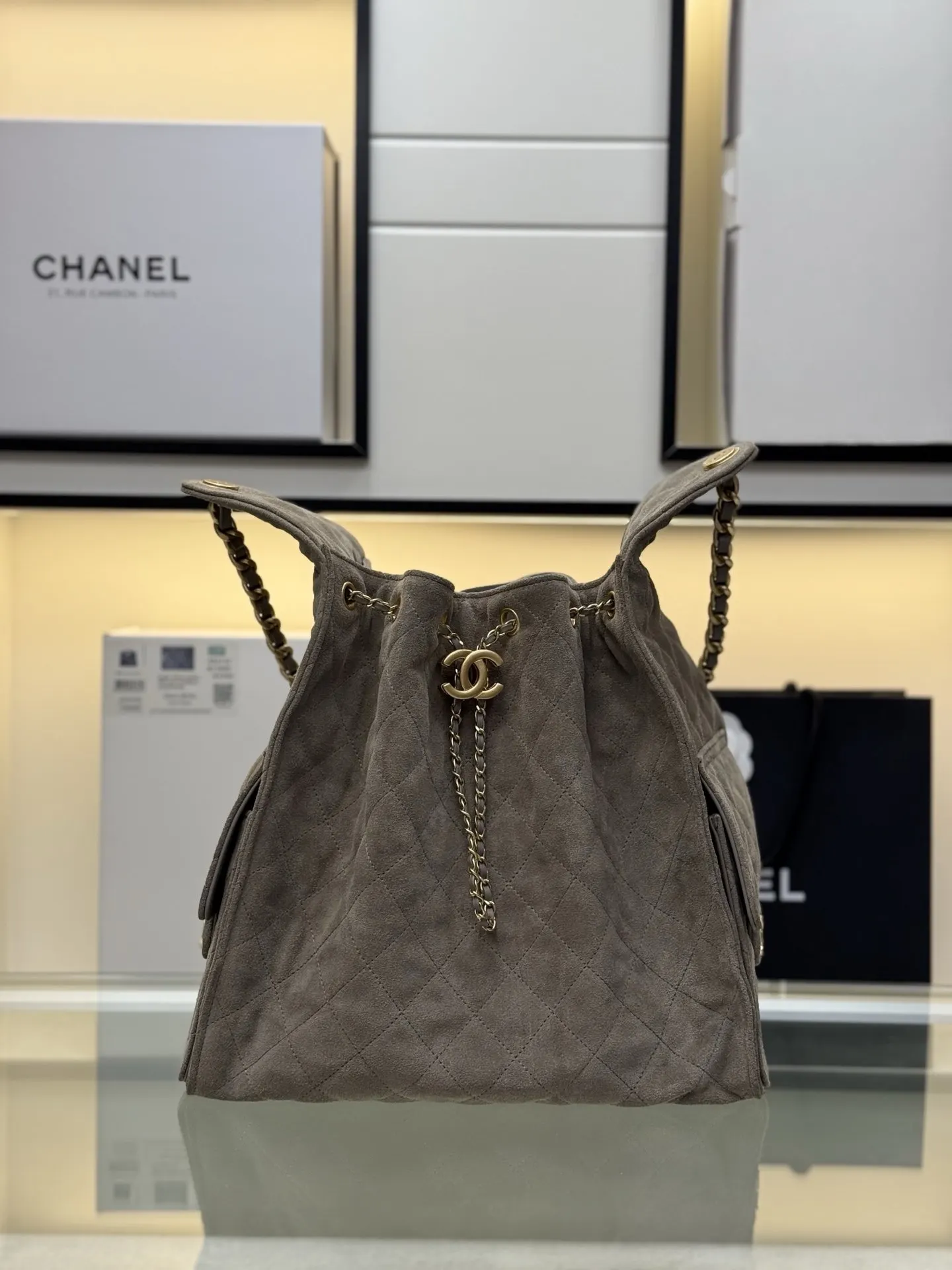 Dior bags, portable messenger models