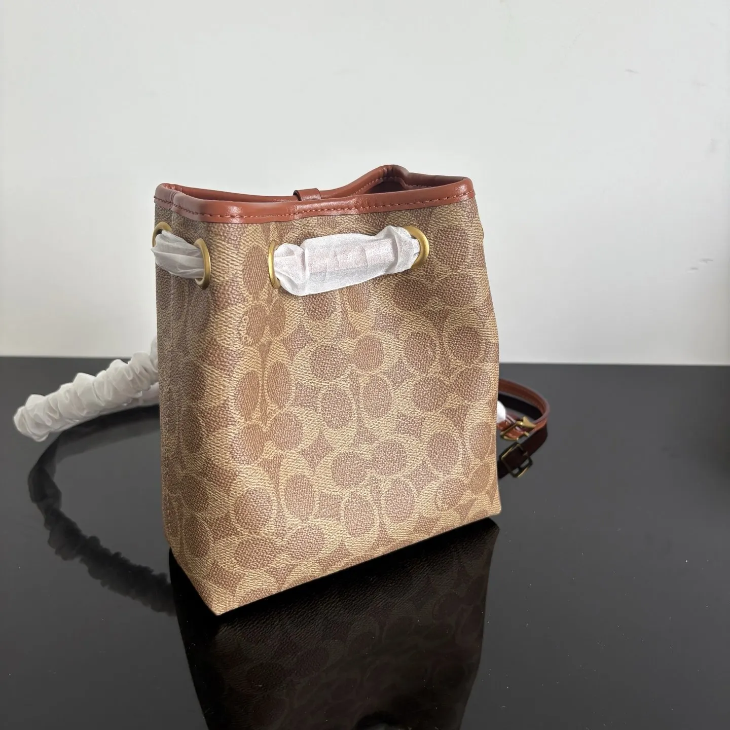 Coach 白色 奶白 鏈條包 精致鏈條款