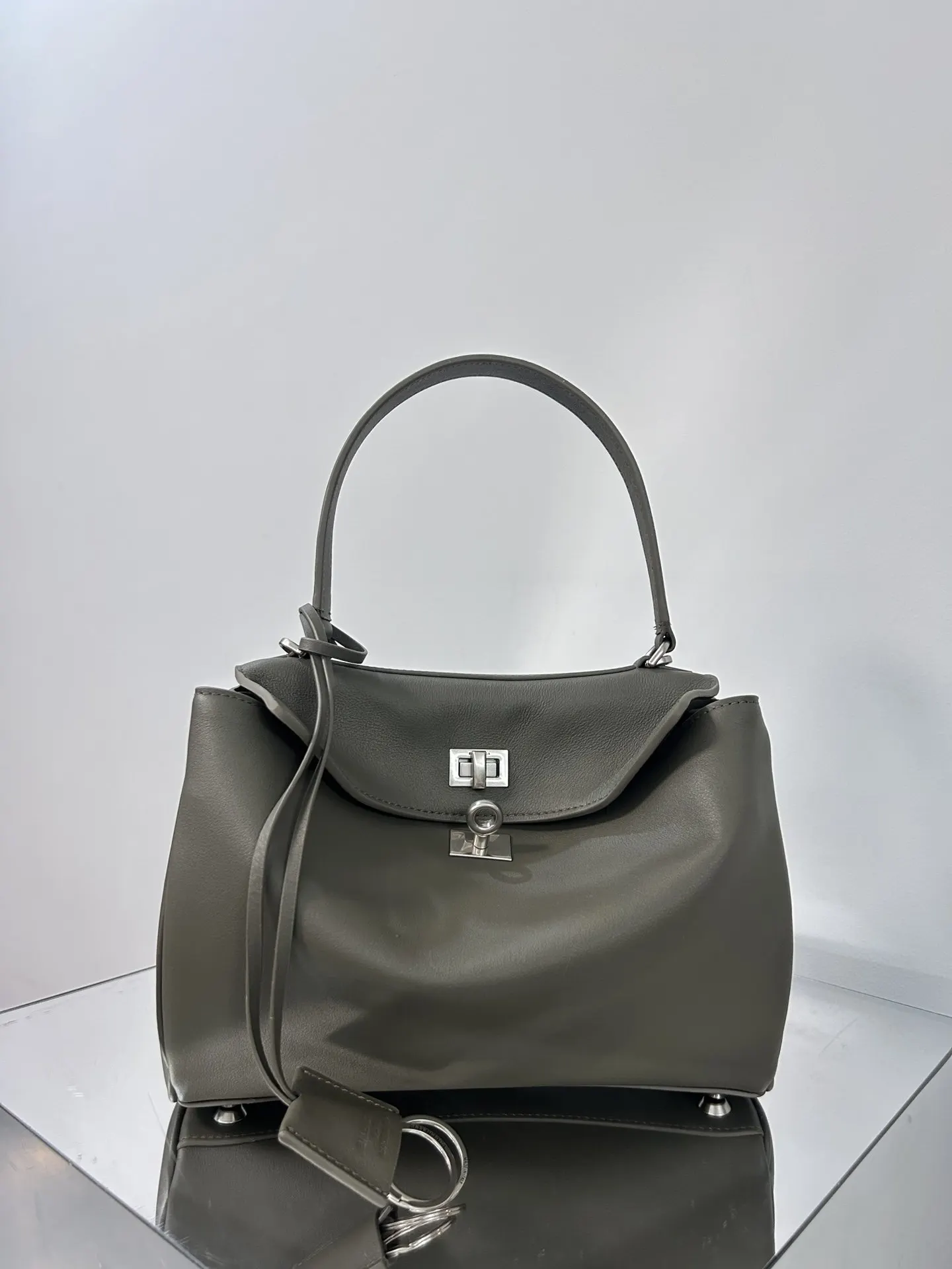 Balenciaga Rodeo 黑色 腋下包 簡約腋下款