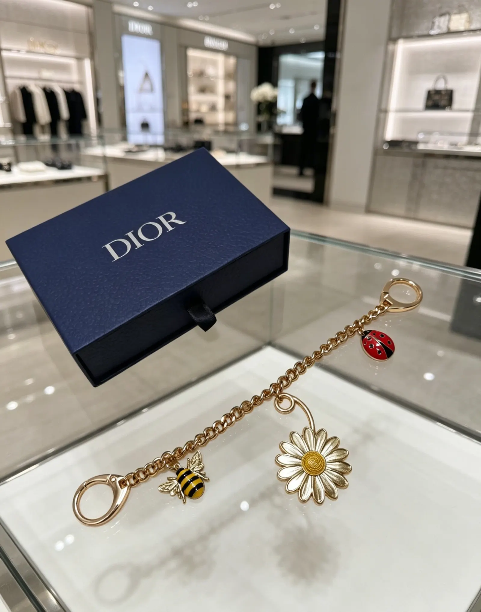 Dior Lady Dior 褲裝 精緻穿搭款