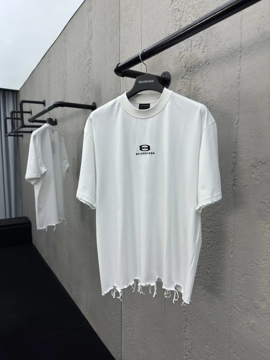 Balenciaga 純棉 Logo 短袖T恤 宽松休閒款