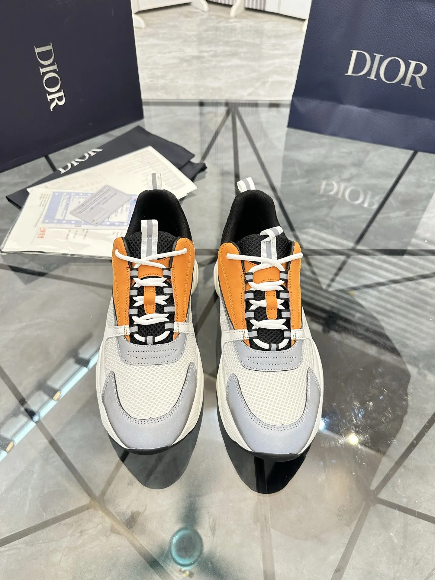 Dior B22 cowhide casual shoes, comfortable and versatile