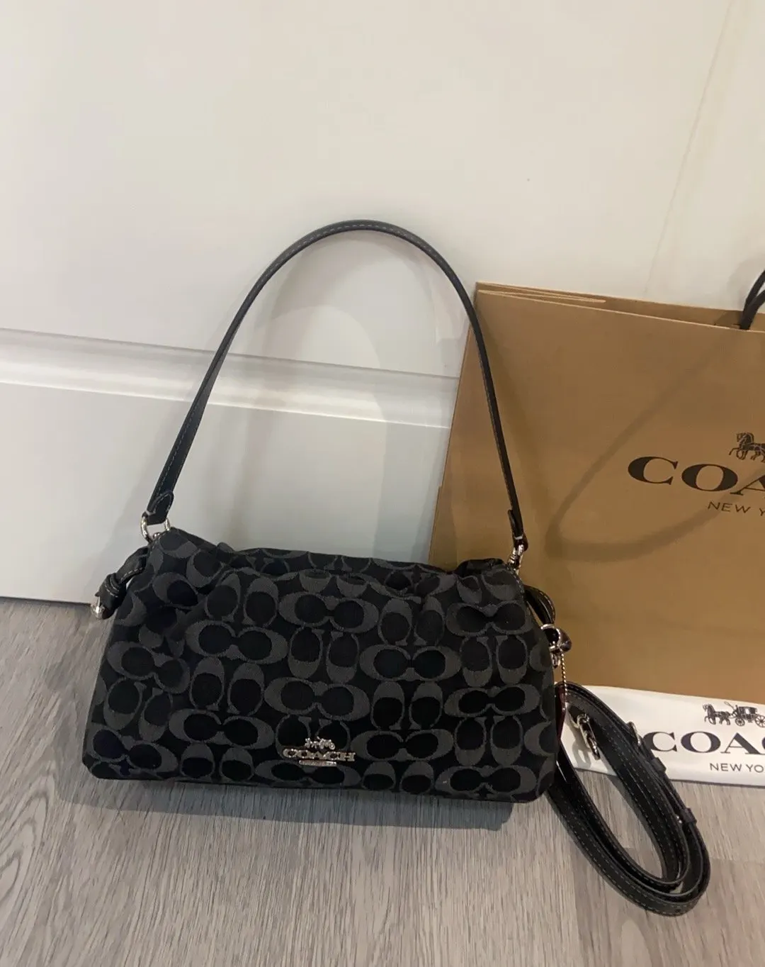 Coach 牛皮手提包 BAG00011 精選款