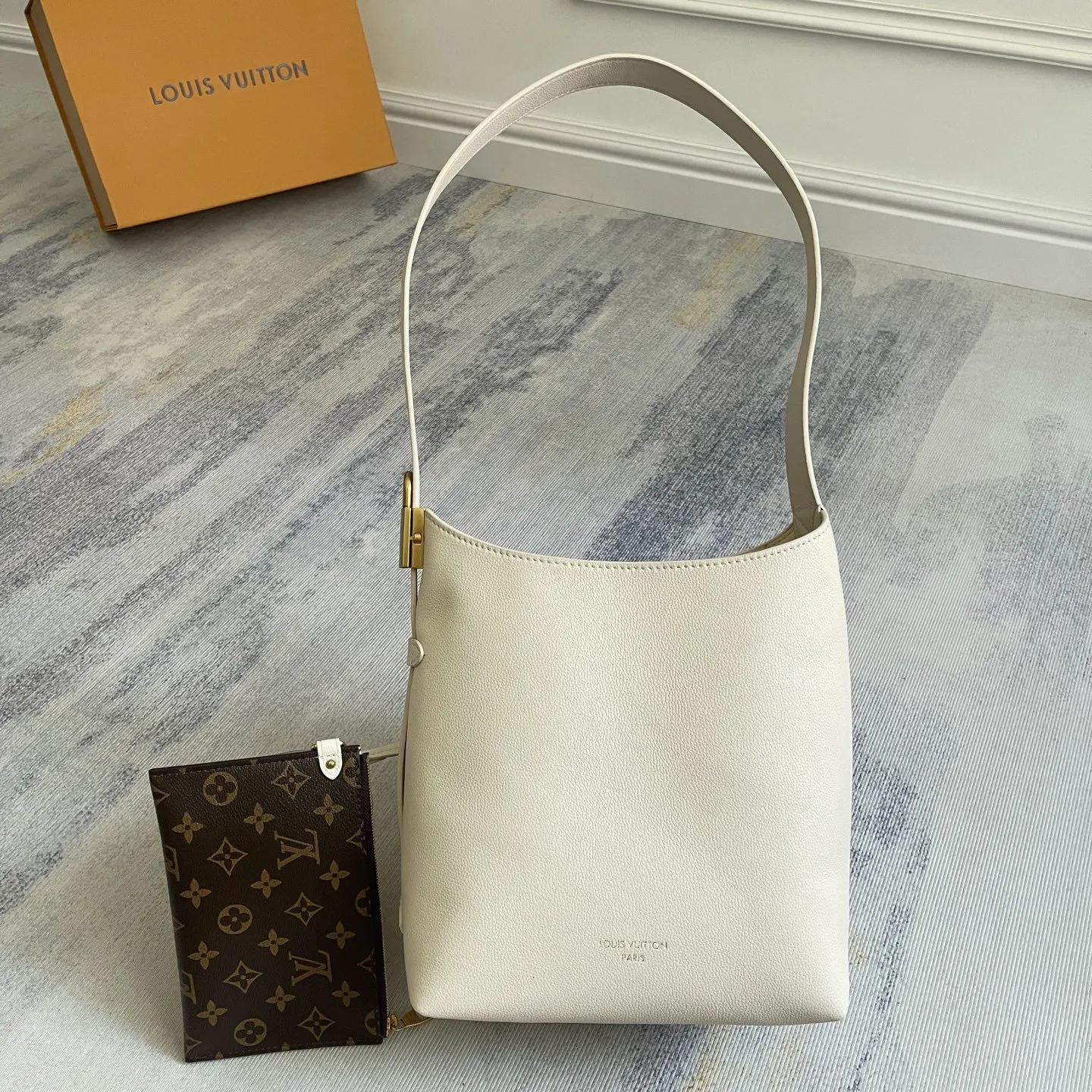 Gray Hobo Shoulder Bag Vintage Leather