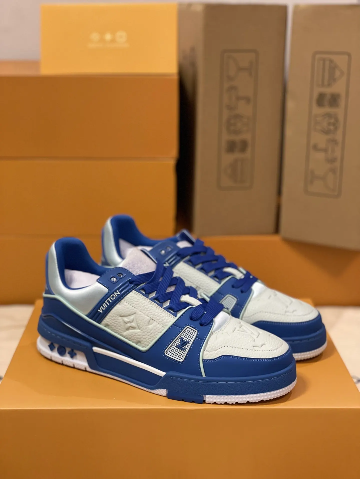 LV Sneakers Casual Versatile