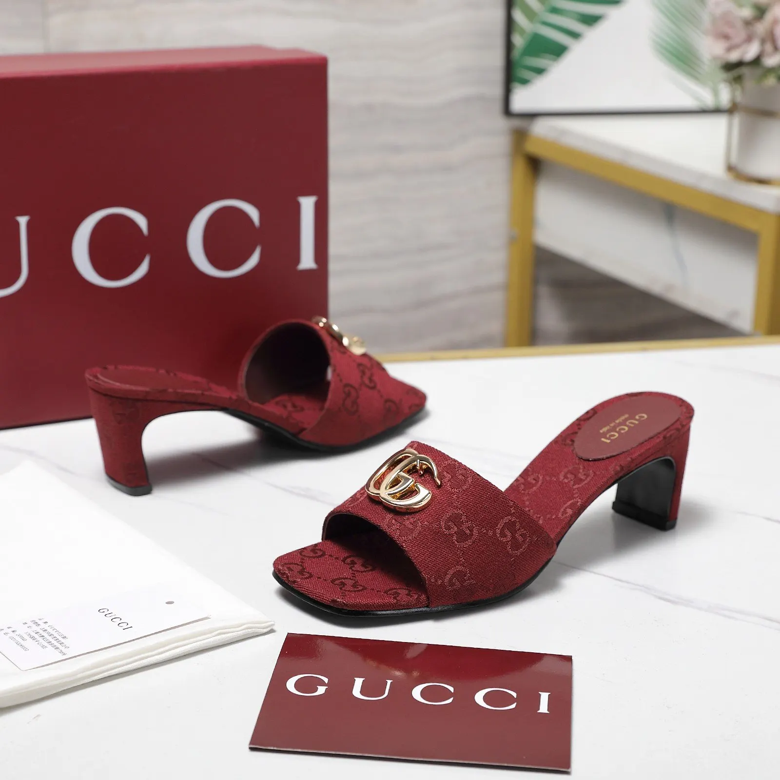 Gucci 拖鞋 轻便舒適款