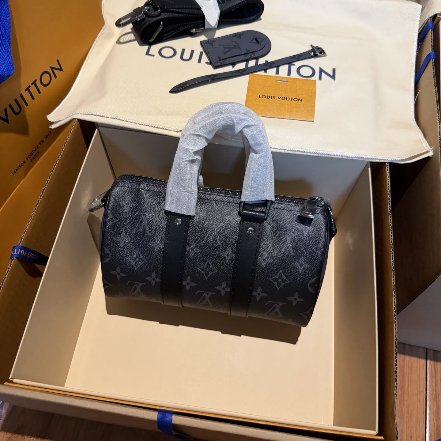 Keepall 黑武士keepall 枕头 KEEP 旅行袋 大容量旅行款