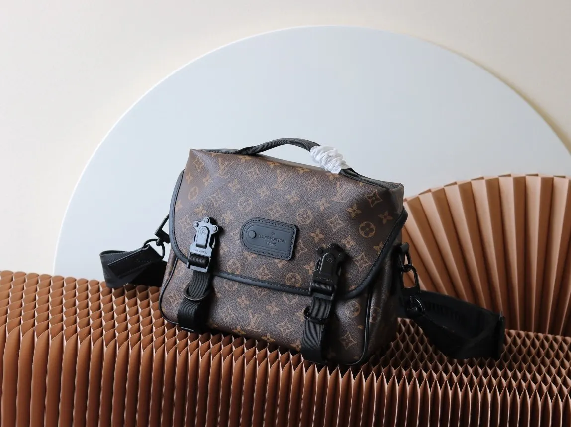 Louis Vuitton Monogram Organizer Pouch Travel Canvas
