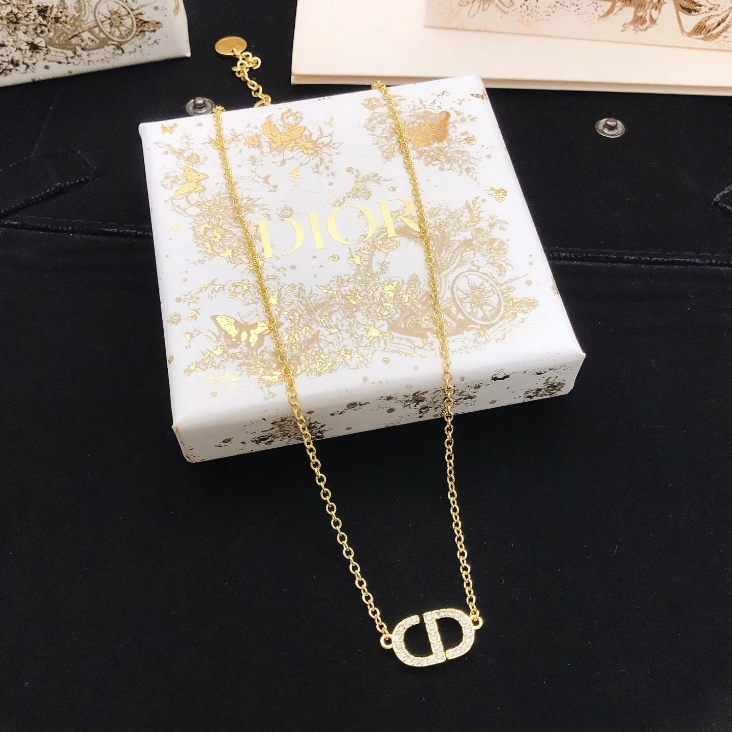 Dior silver necklace, exquisite accessories