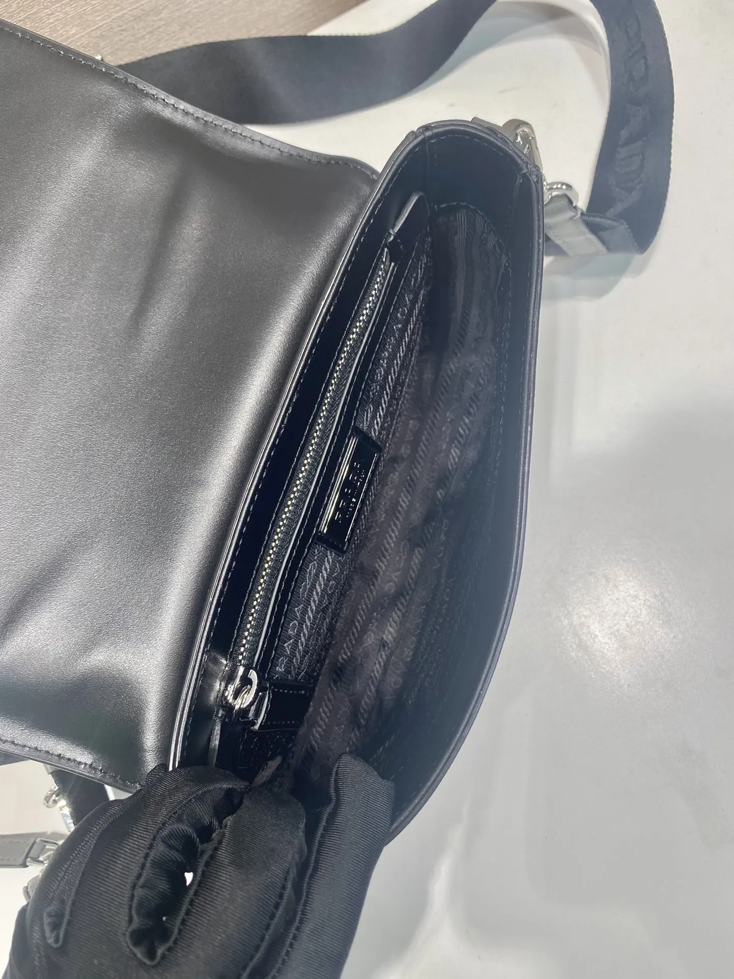 Shoulder Bag Image 9 Shoulder Bag Image 9