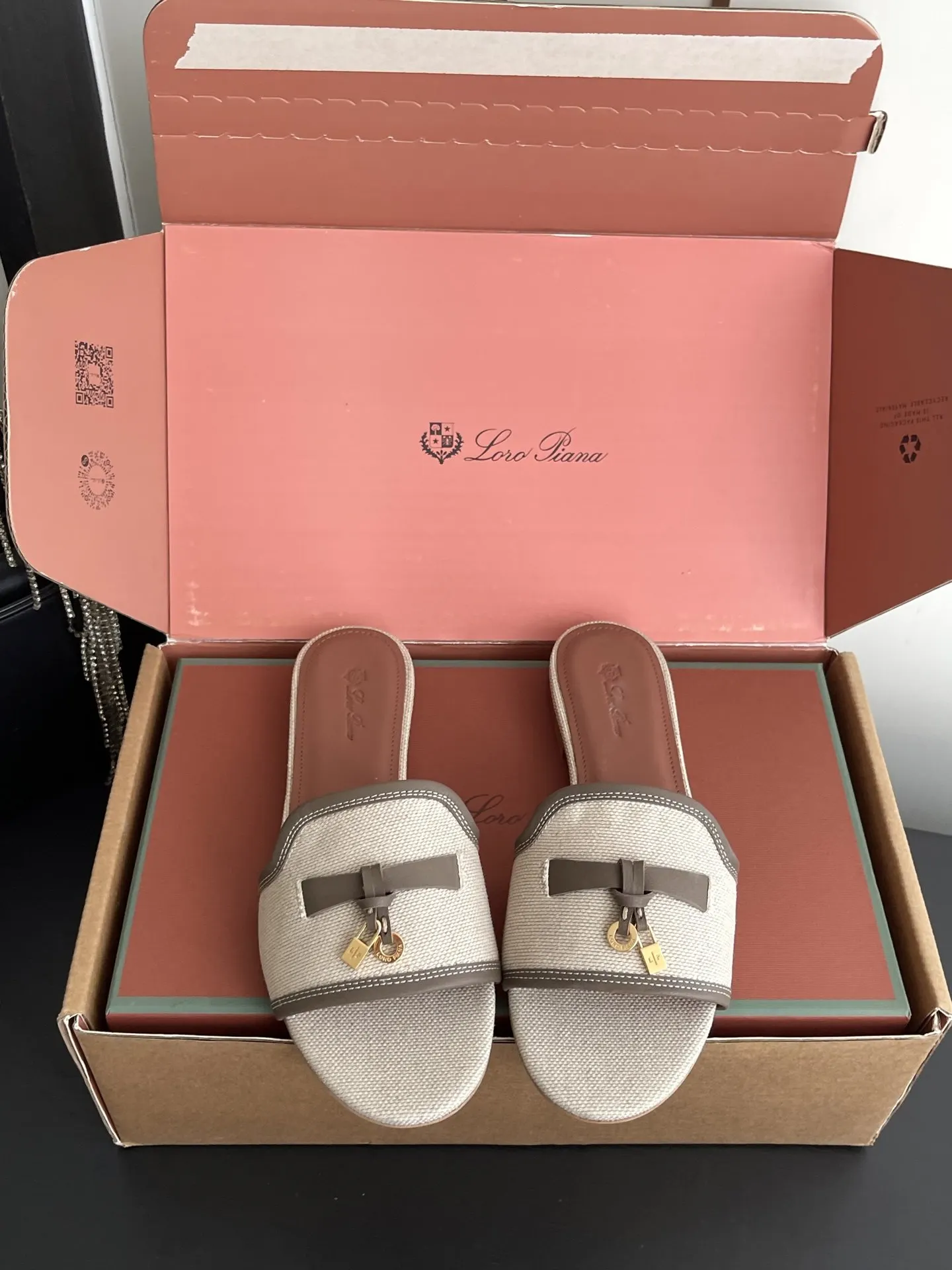 Loro Piana 拖鞋 轻便舒適款
