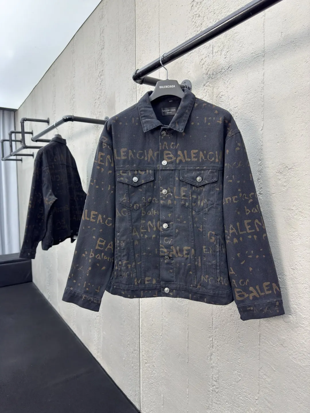 Balenciaga 黑色 牛仔 服裝 街頭休閒款