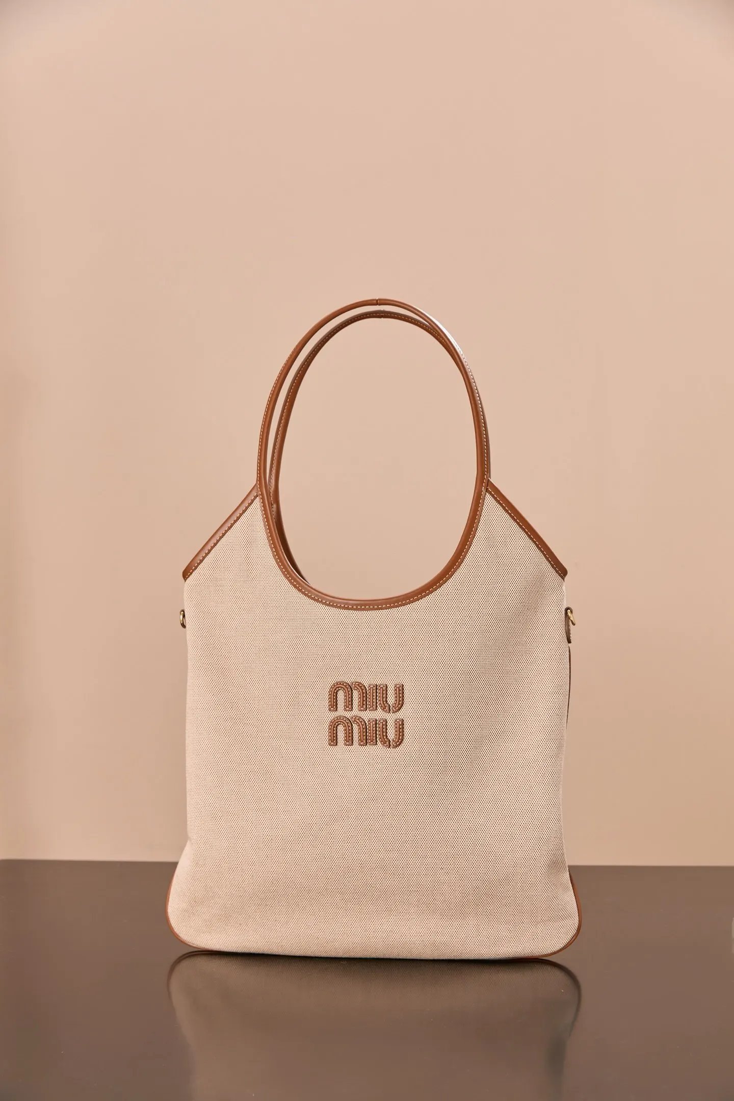 Miu 帆布 托特包 大容量托特款